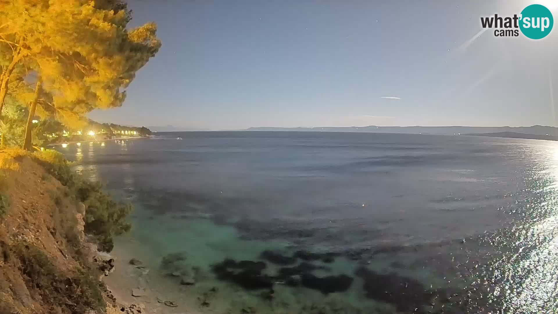 Web kamera Potočine Bol – Pogled uživo na plažu Borak, otok Brač