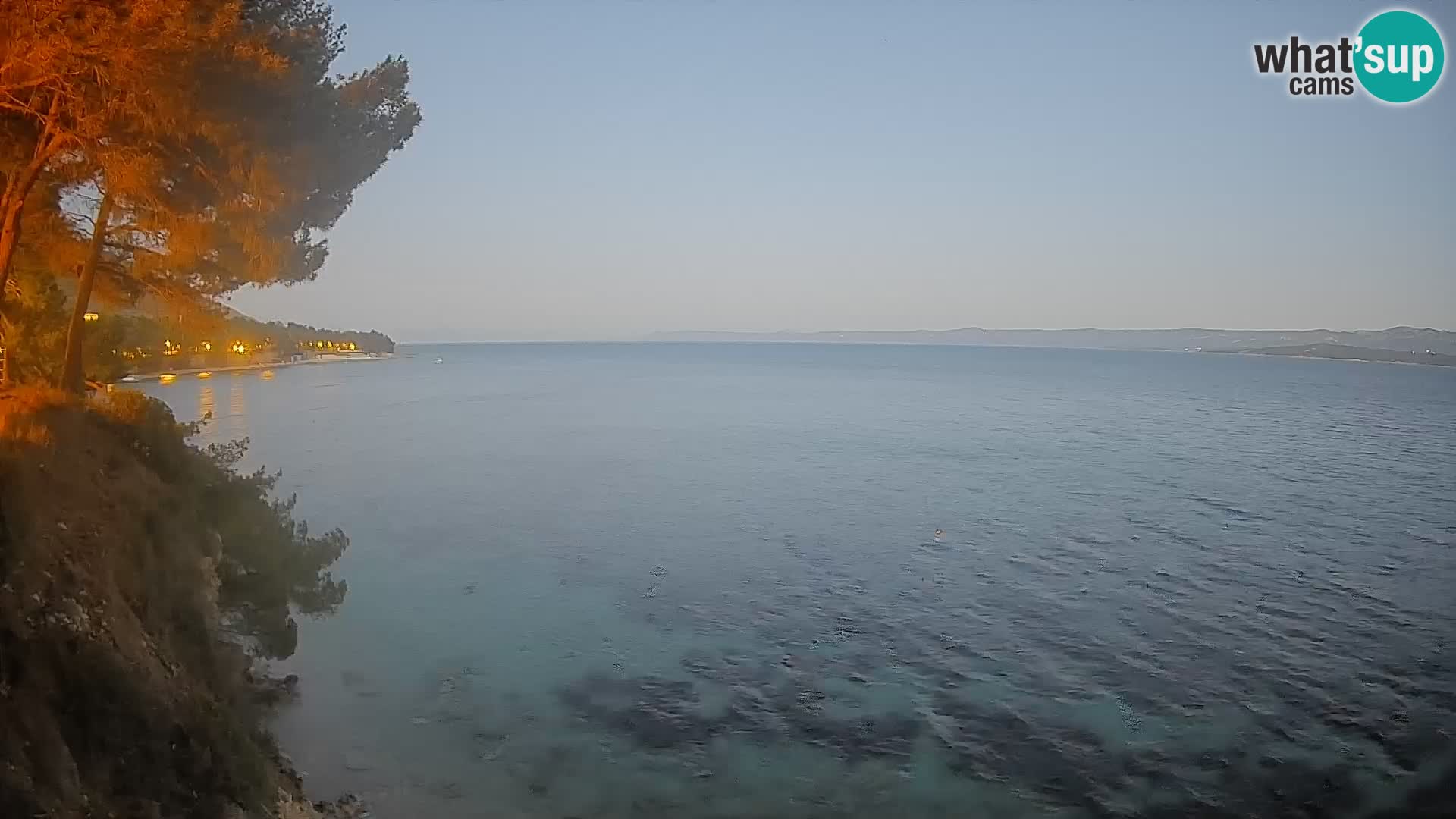 Web kamera Potočine Bol – Pogled uživo na plažu Borak, otok Brač