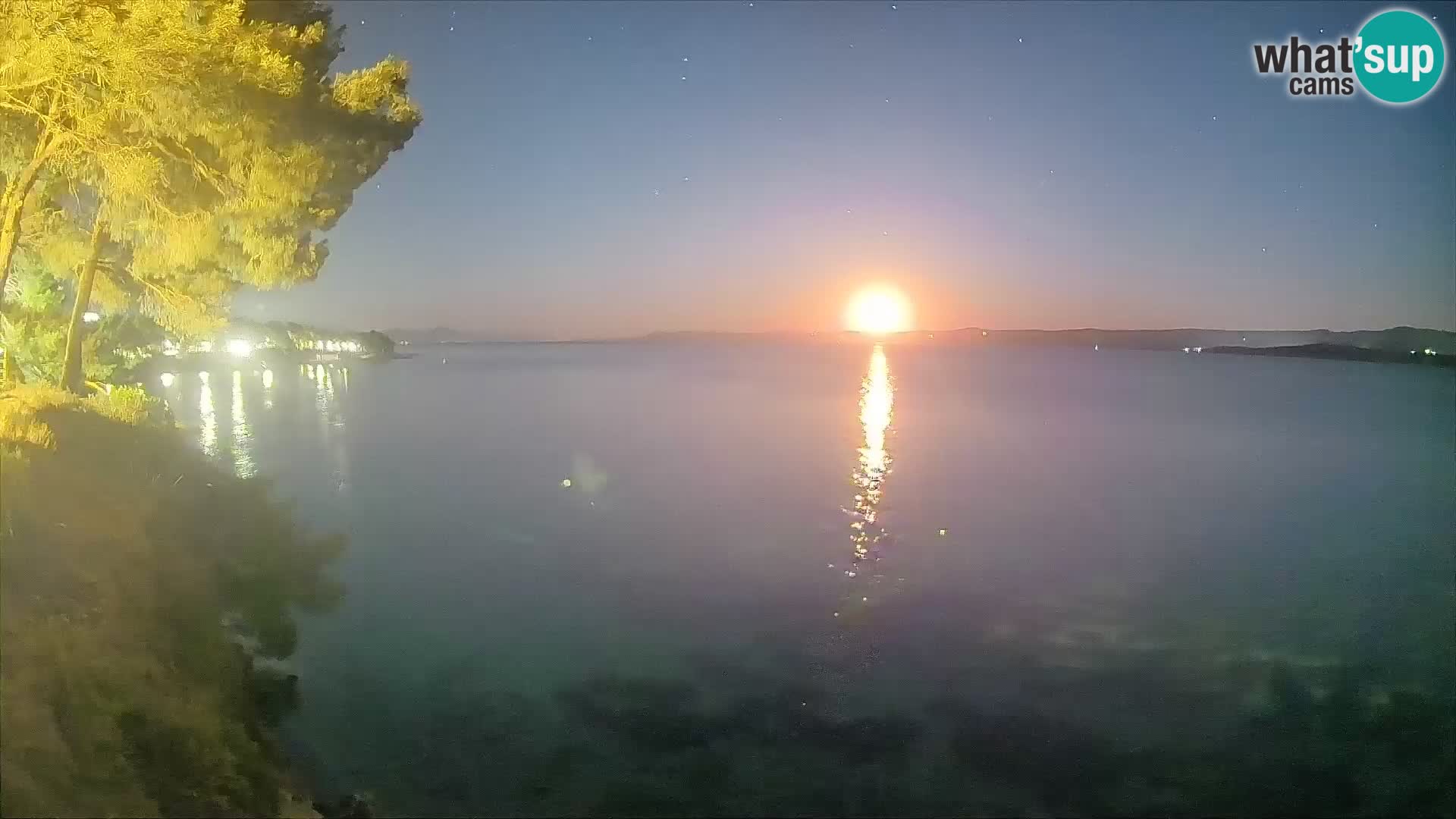 Webcam Playa Potočine Bol – Vista en vivo de Borak Beach, Isla de Brač
