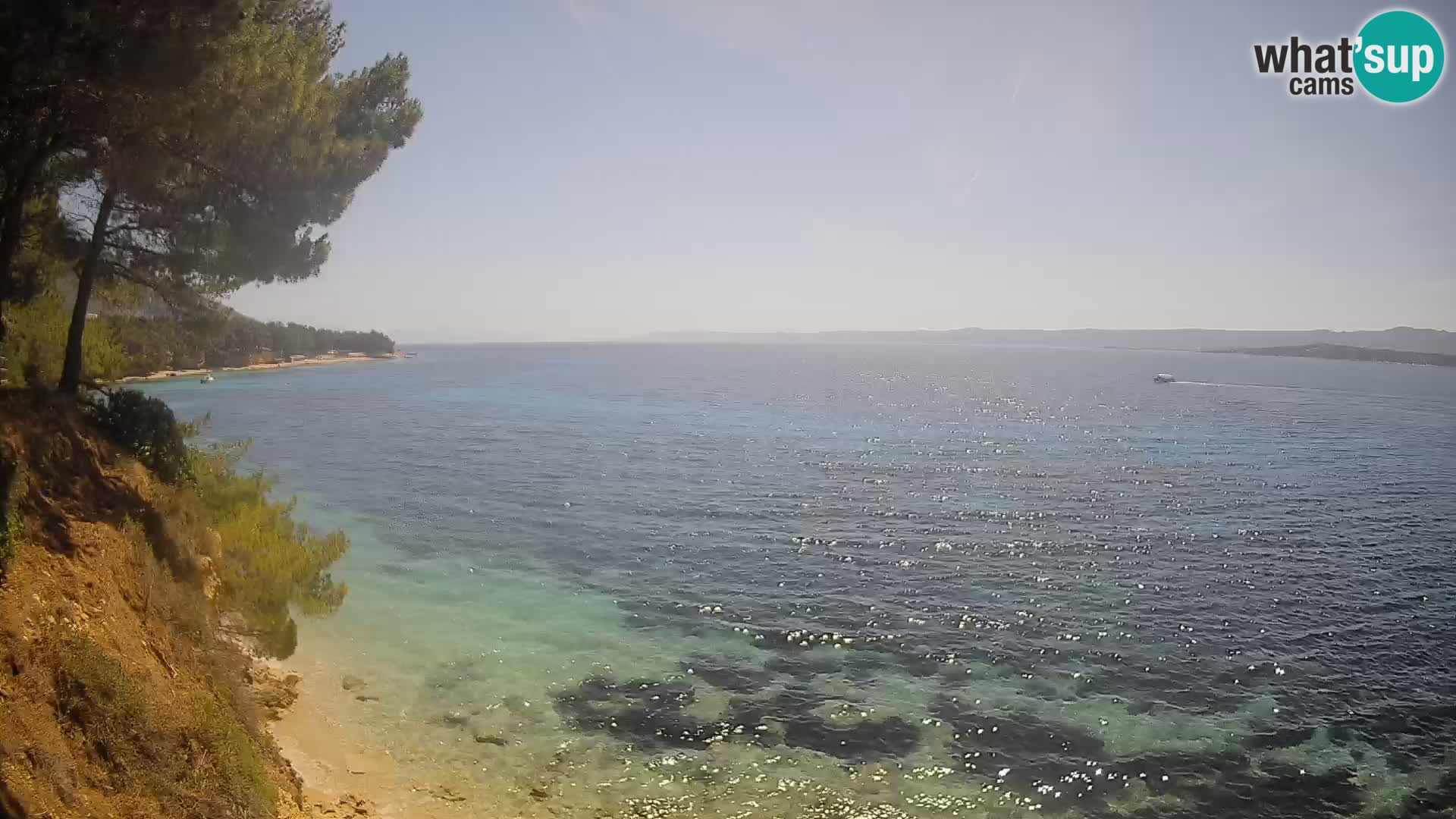 Spletna kamera Plaža Potočine Bol – Pogled v živo na plažo Borak, otok Brač