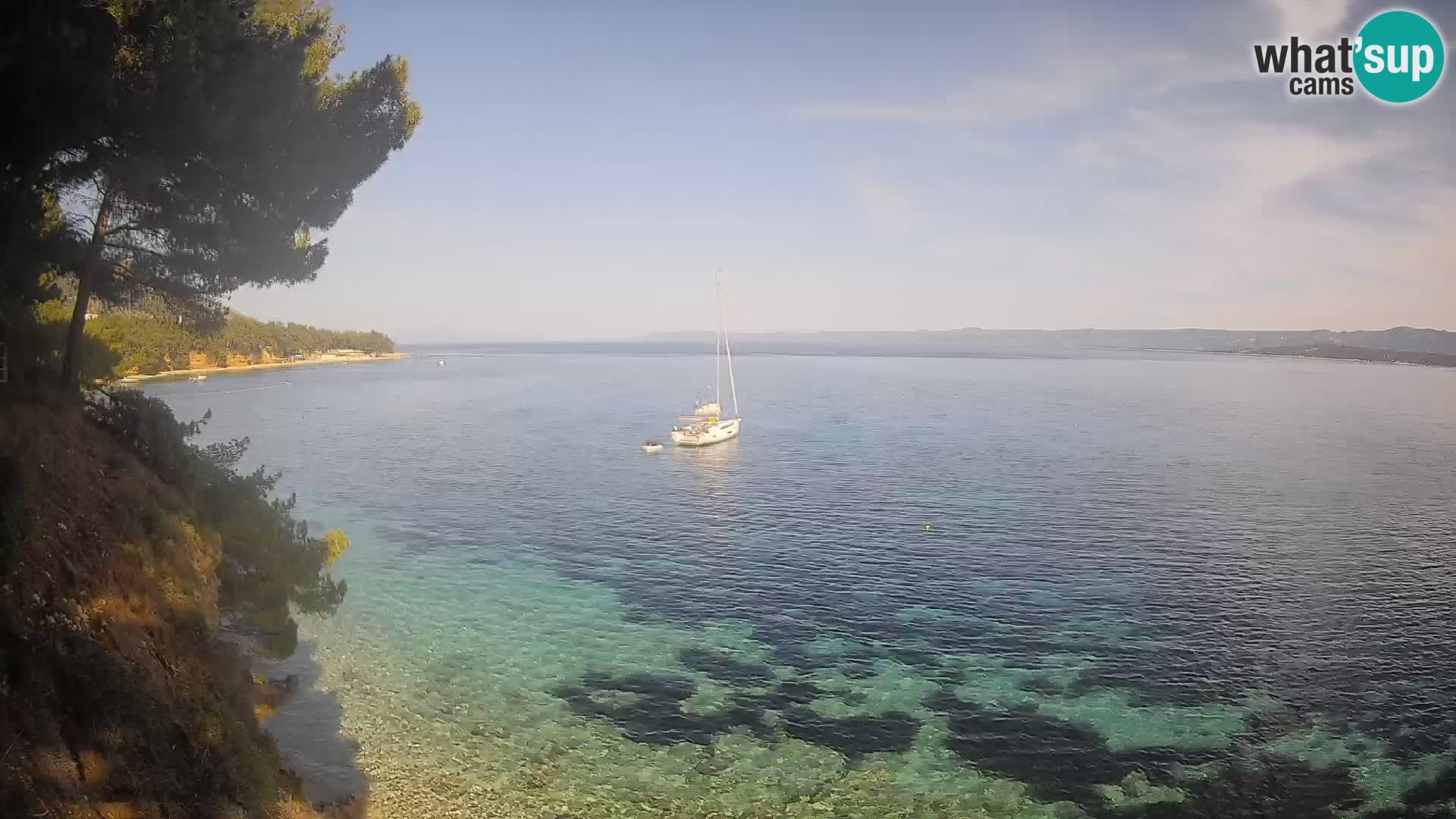 Web kamera Potočine Bol – Pogled uživo na plažu Borak, otok Brač