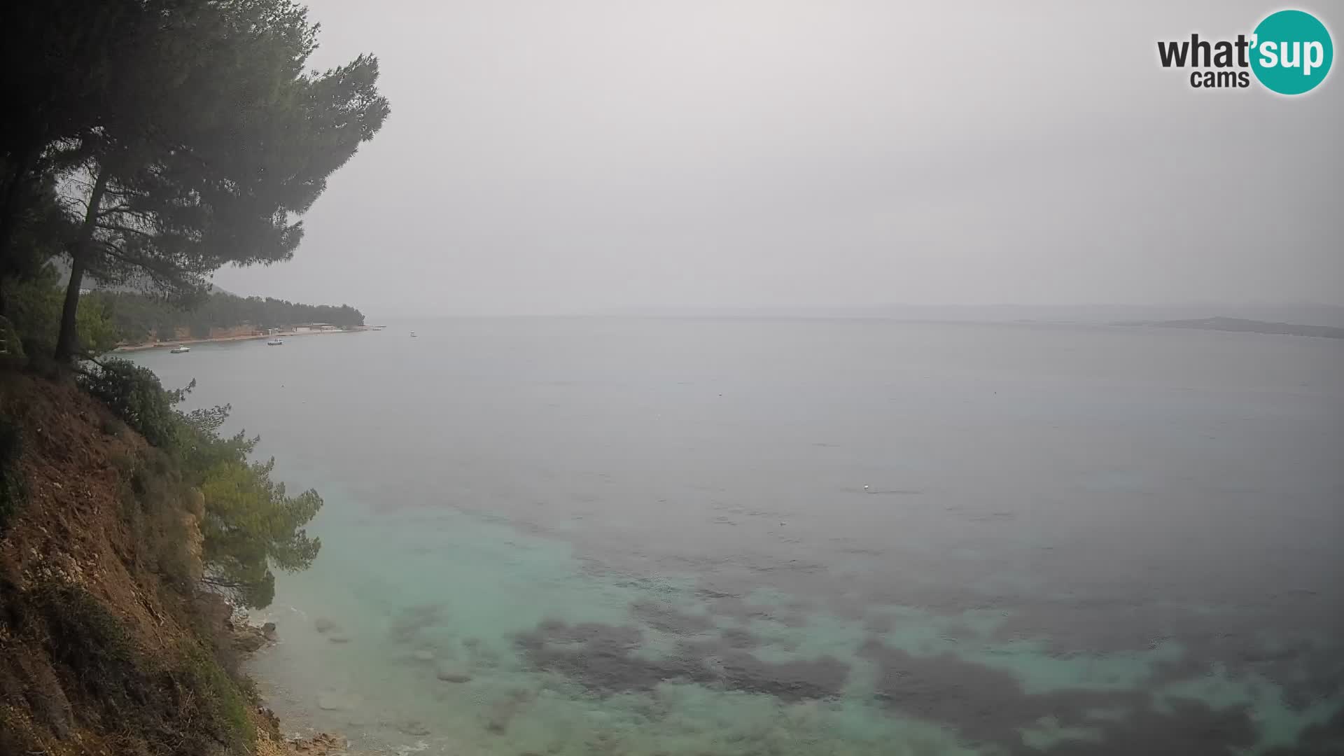 Web kamera Potočine Bol – Pogled uživo na plažu Borak, otok Brač