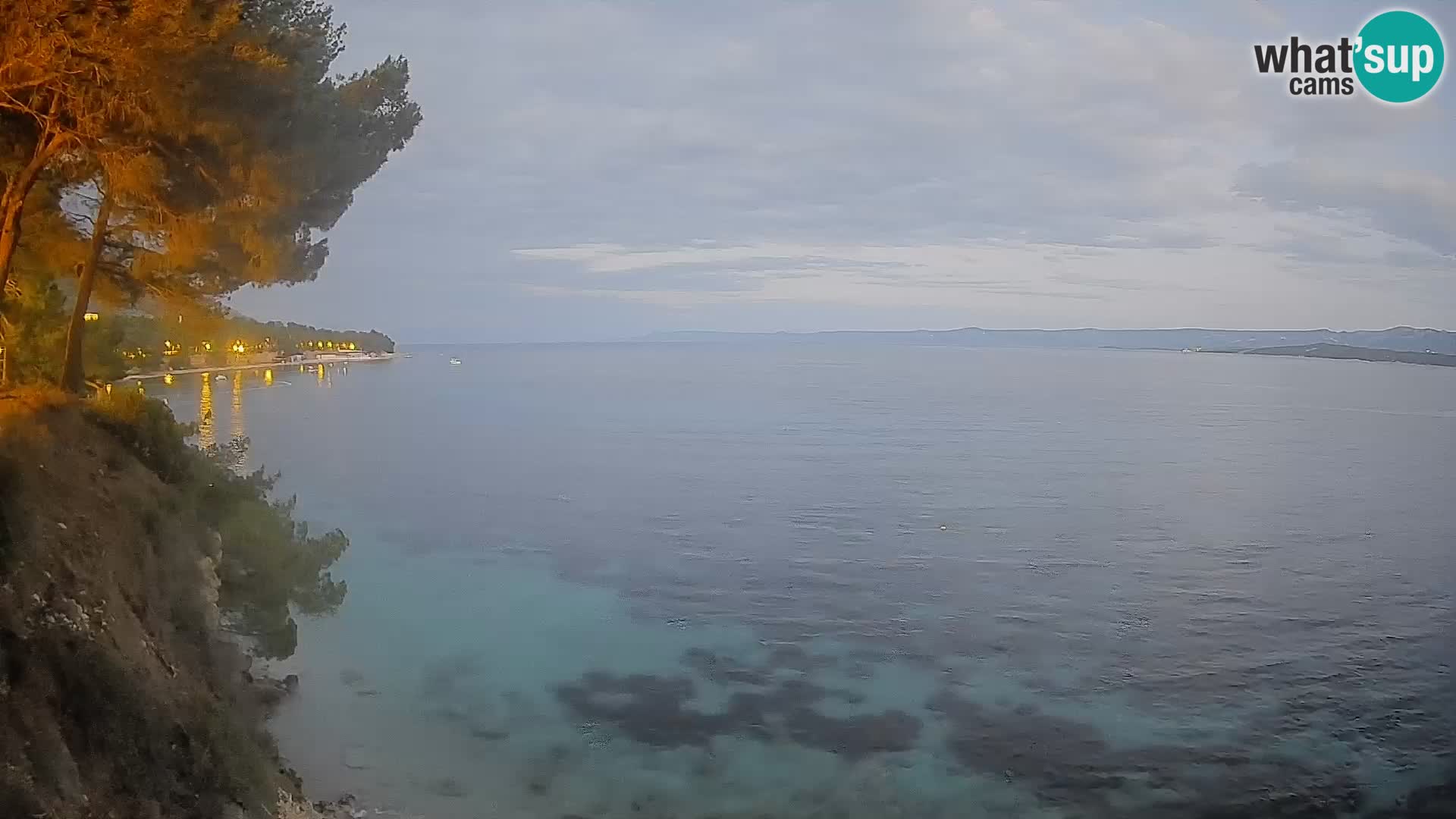 Webcam Spiaggia Potočine Bol – Vista live sulla spiaggia Borak, Isola di Brač