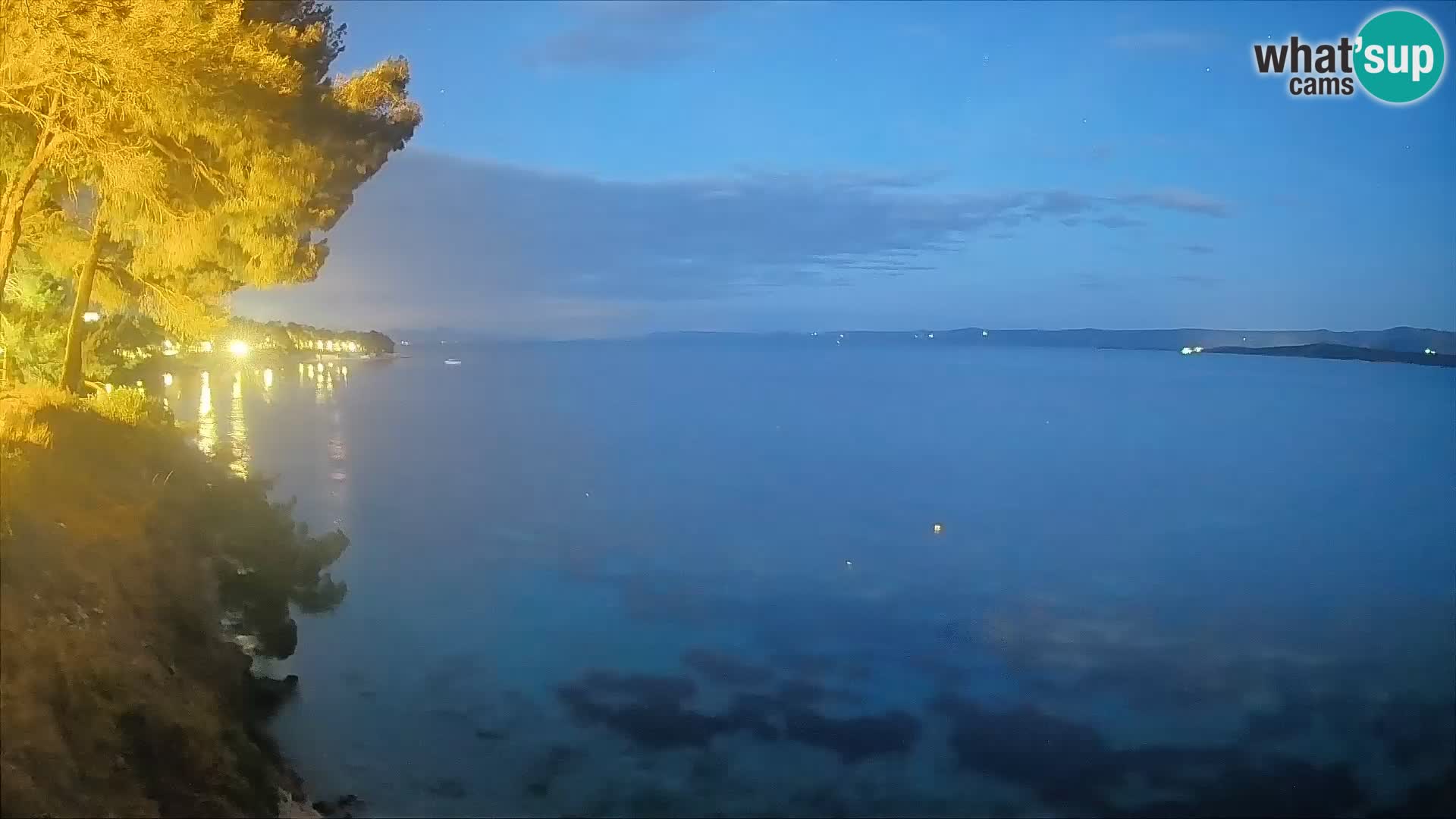 Web kamera Potočine Bol – Pogled uživo na plažu Borak, otok Brač