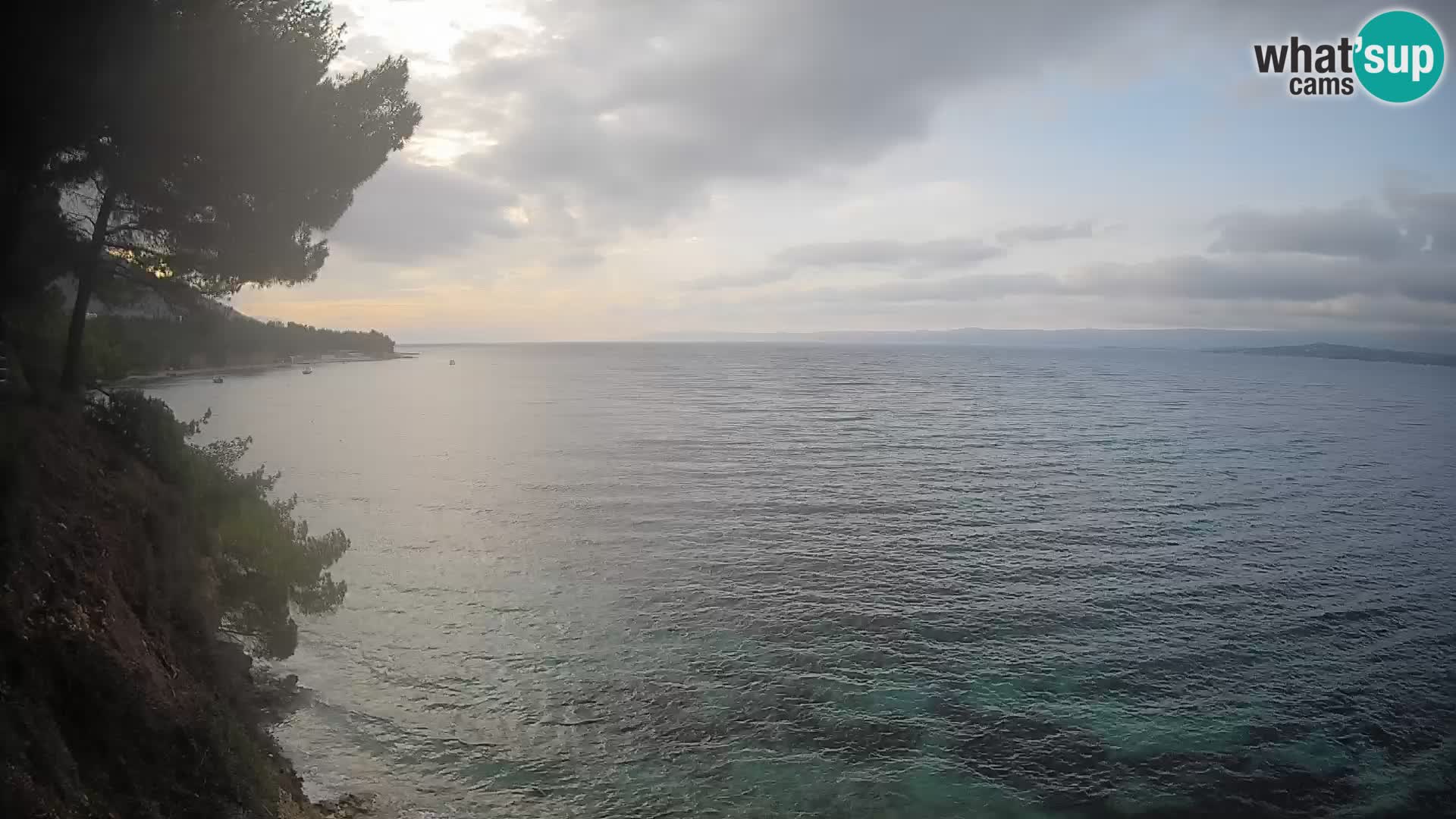 Web kamera Potočine Bol – Pogled uživo na plažu Borak, otok Brač
