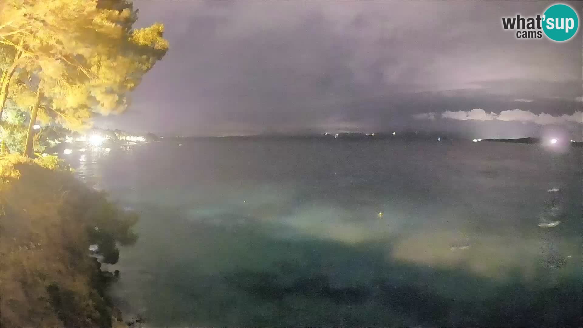 Web kamera Potočine Bol – Pogled uživo na plažu Borak, otok Brač