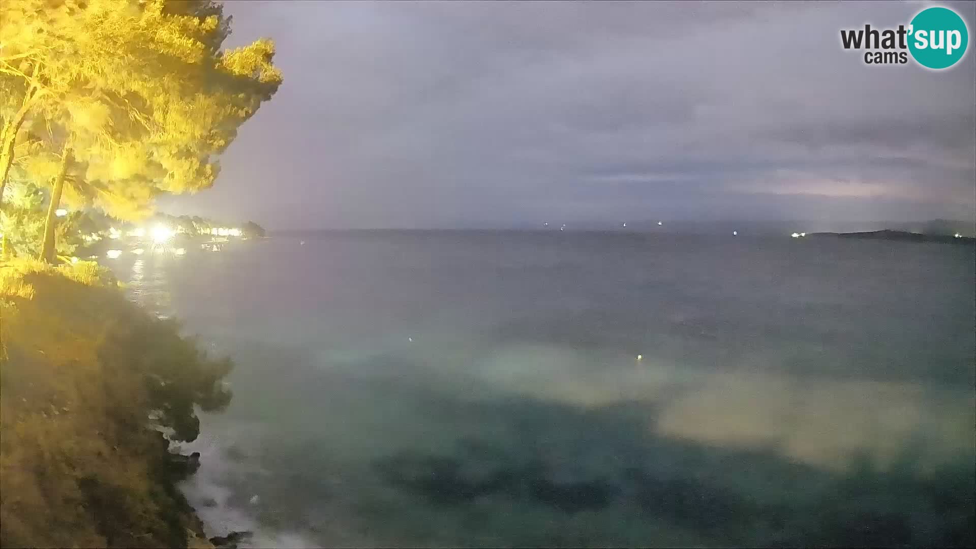 Webcam Spiaggia Potočine Bol – Vista live sulla spiaggia Borak, Isola di Brač