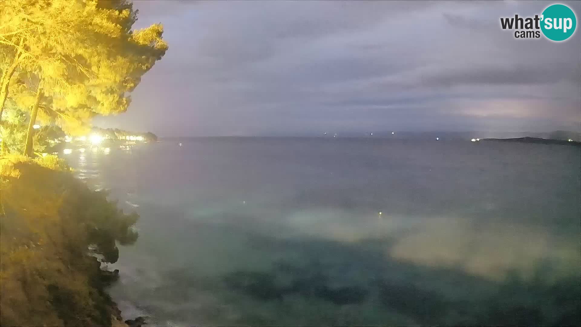 Webcam Spiaggia Potočine Bol – Vista live sulla spiaggia Borak, Isola di Brač