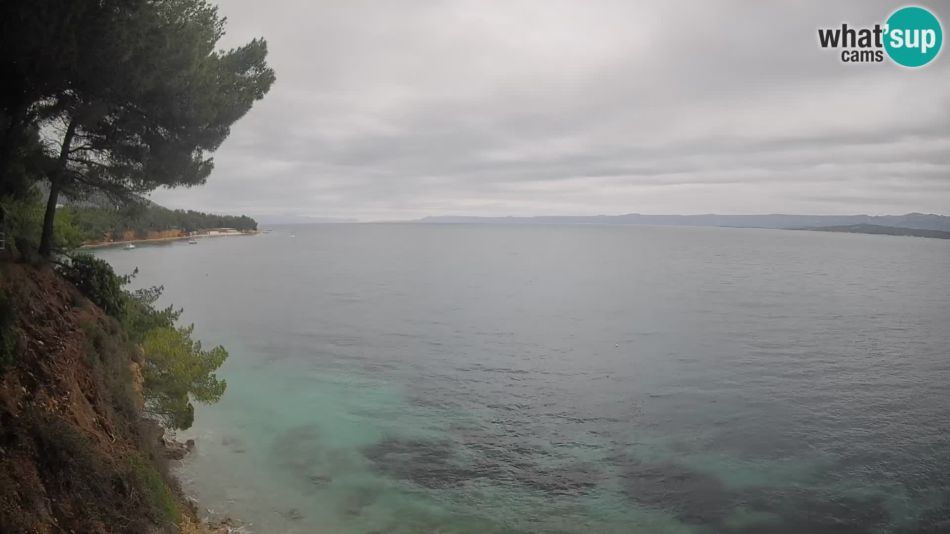Spletna kamera Plaža Potočine Bol – Pogled v živo na plažo Borak, otok Brač