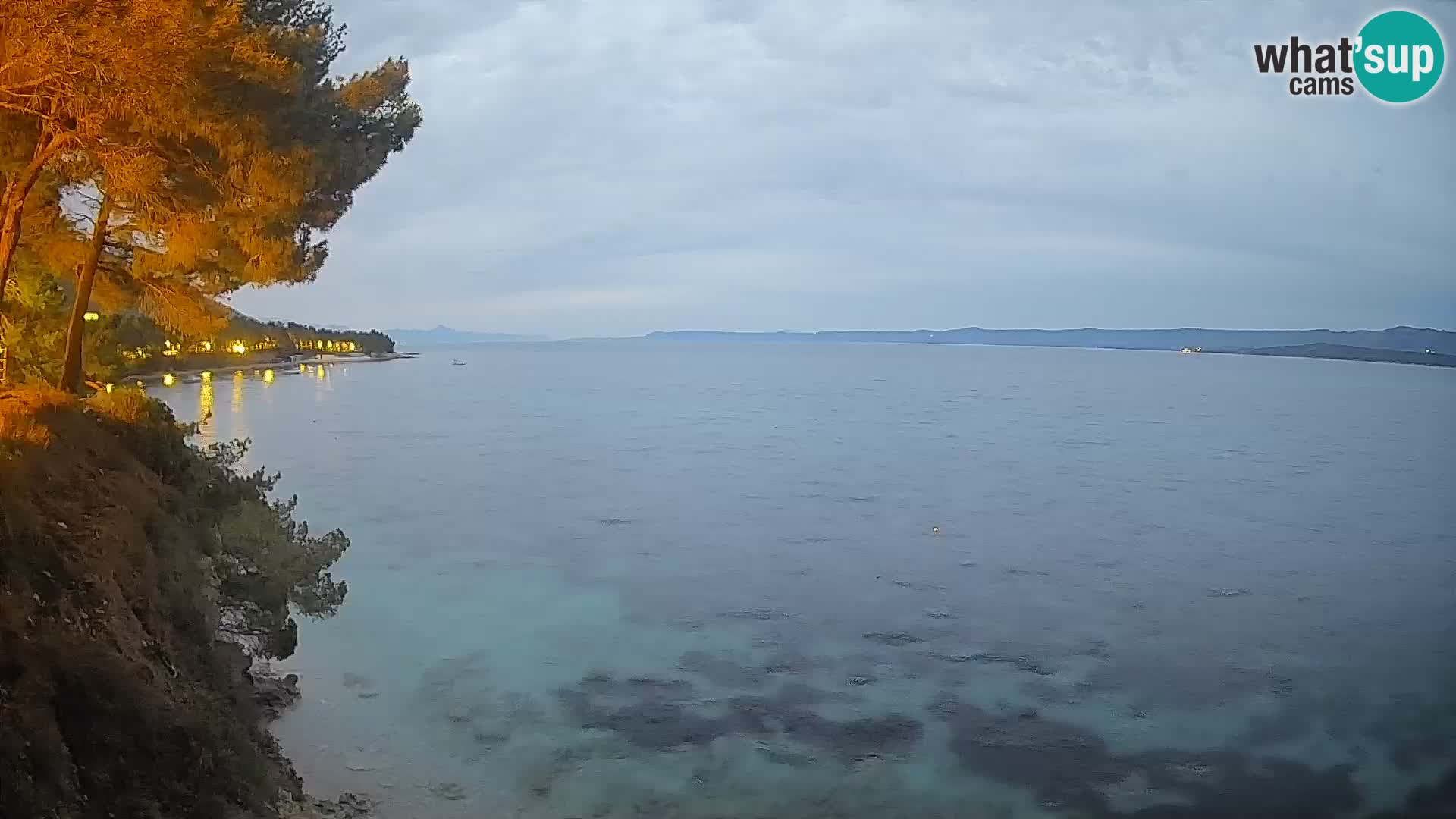 Webcam Spiaggia Potočine Bol – Vista live sulla spiaggia Borak, Isola di Brač