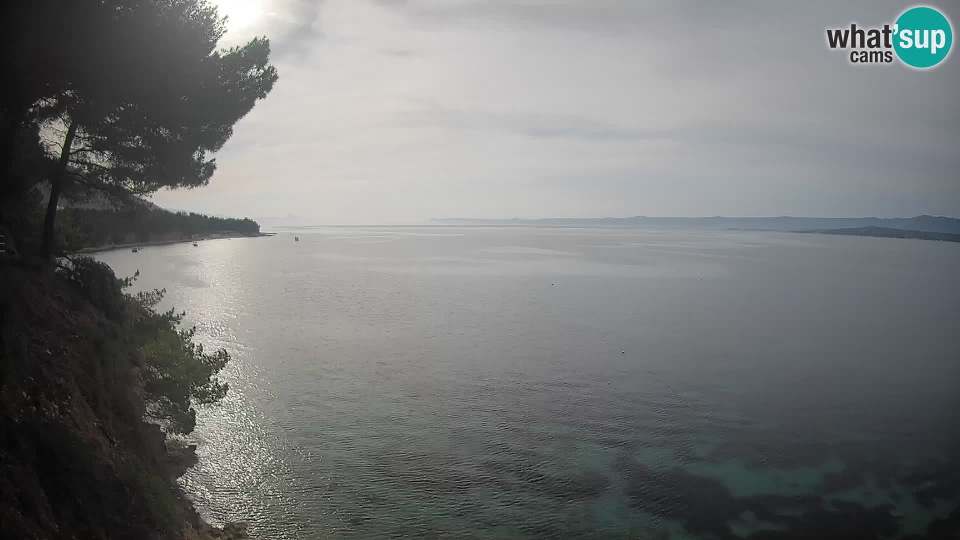 Webcam Spiaggia Potočine Bol – Vista live sulla spiaggia Borak, Isola di Brač