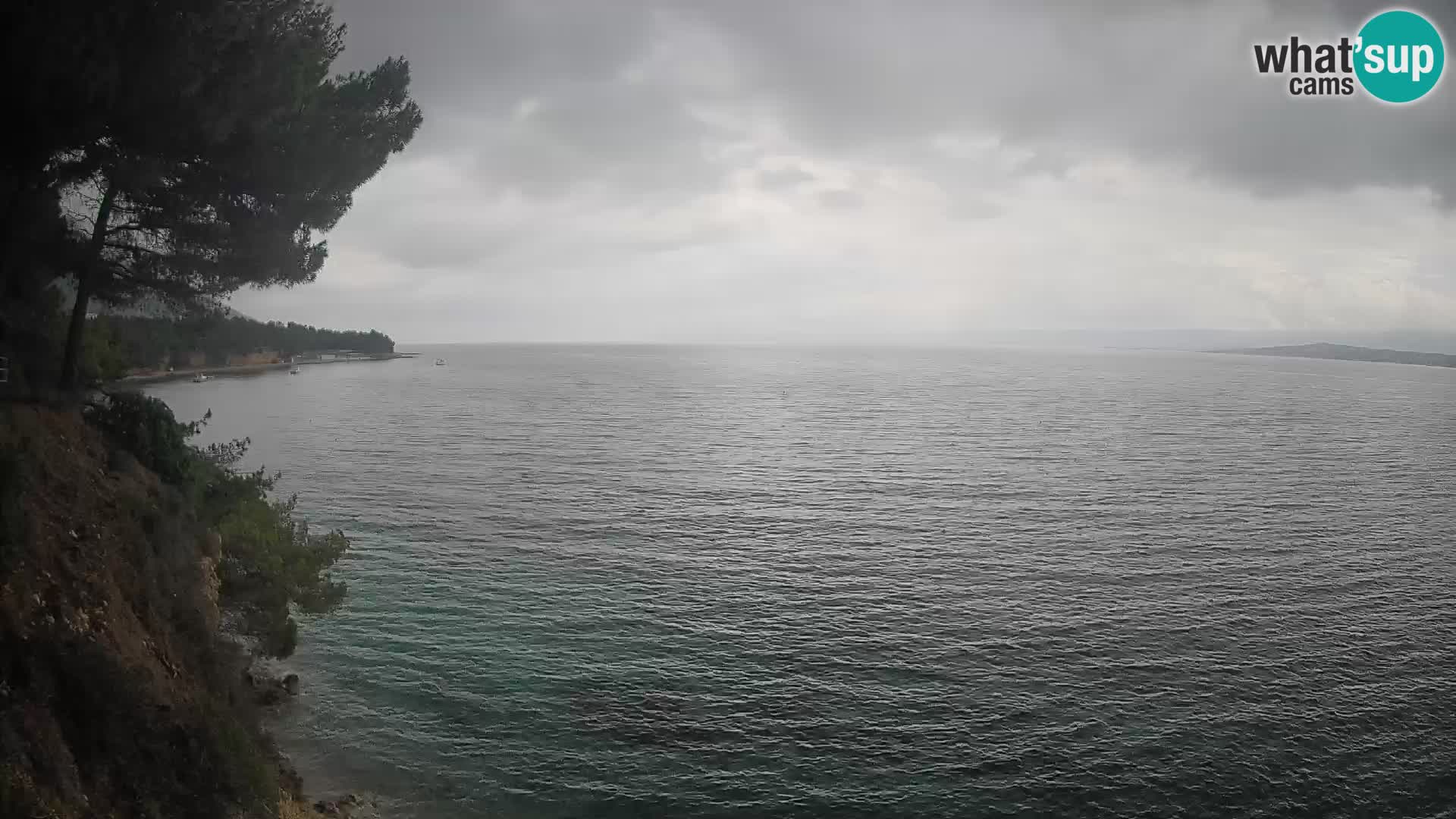 Spletna kamera Plaža Potočine Bol – Pogled v živo na plažo Borak, otok Brač