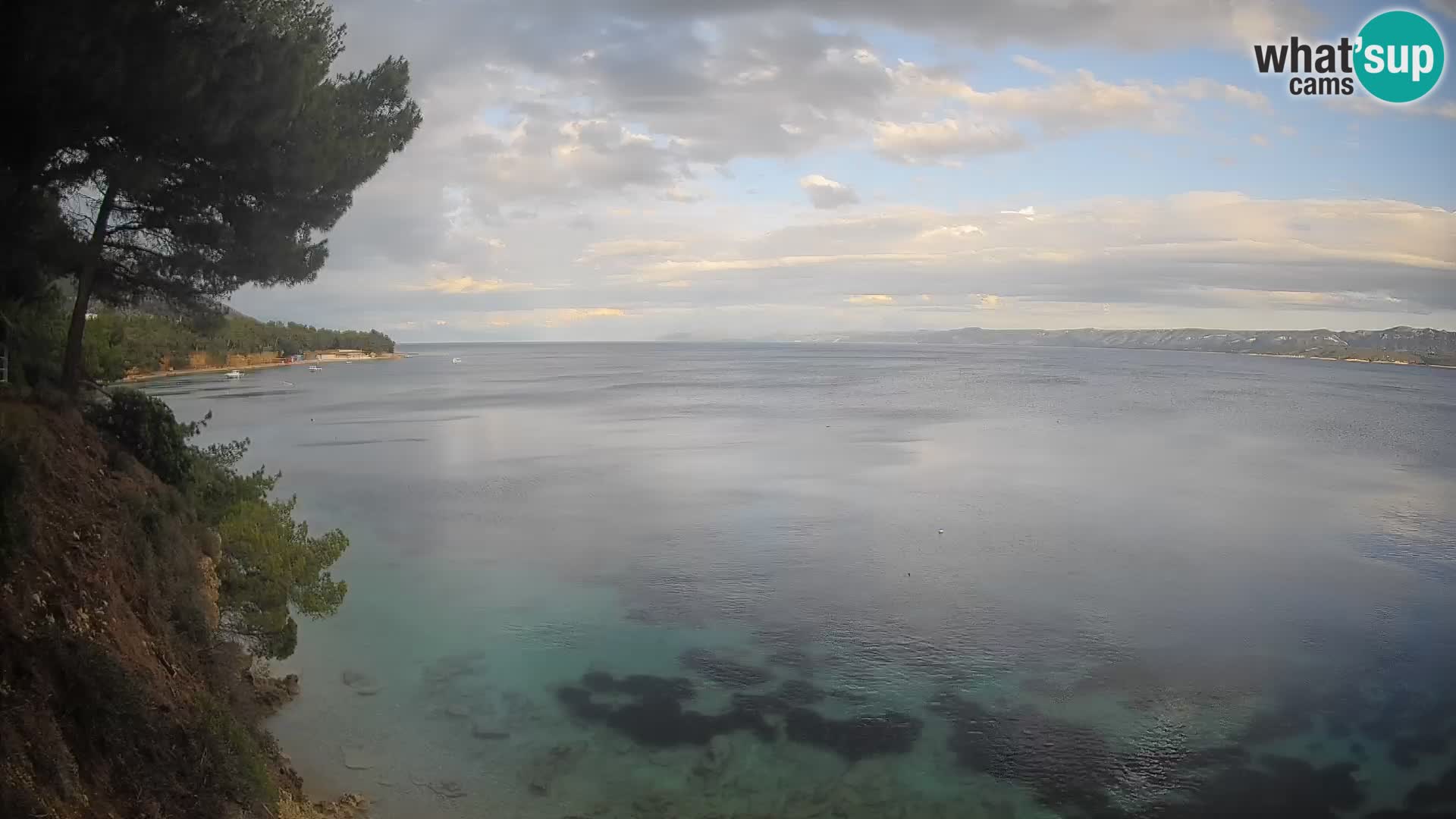 Webcam Spiaggia Potočine Bol – Vista live sulla spiaggia Borak, Isola di Brač