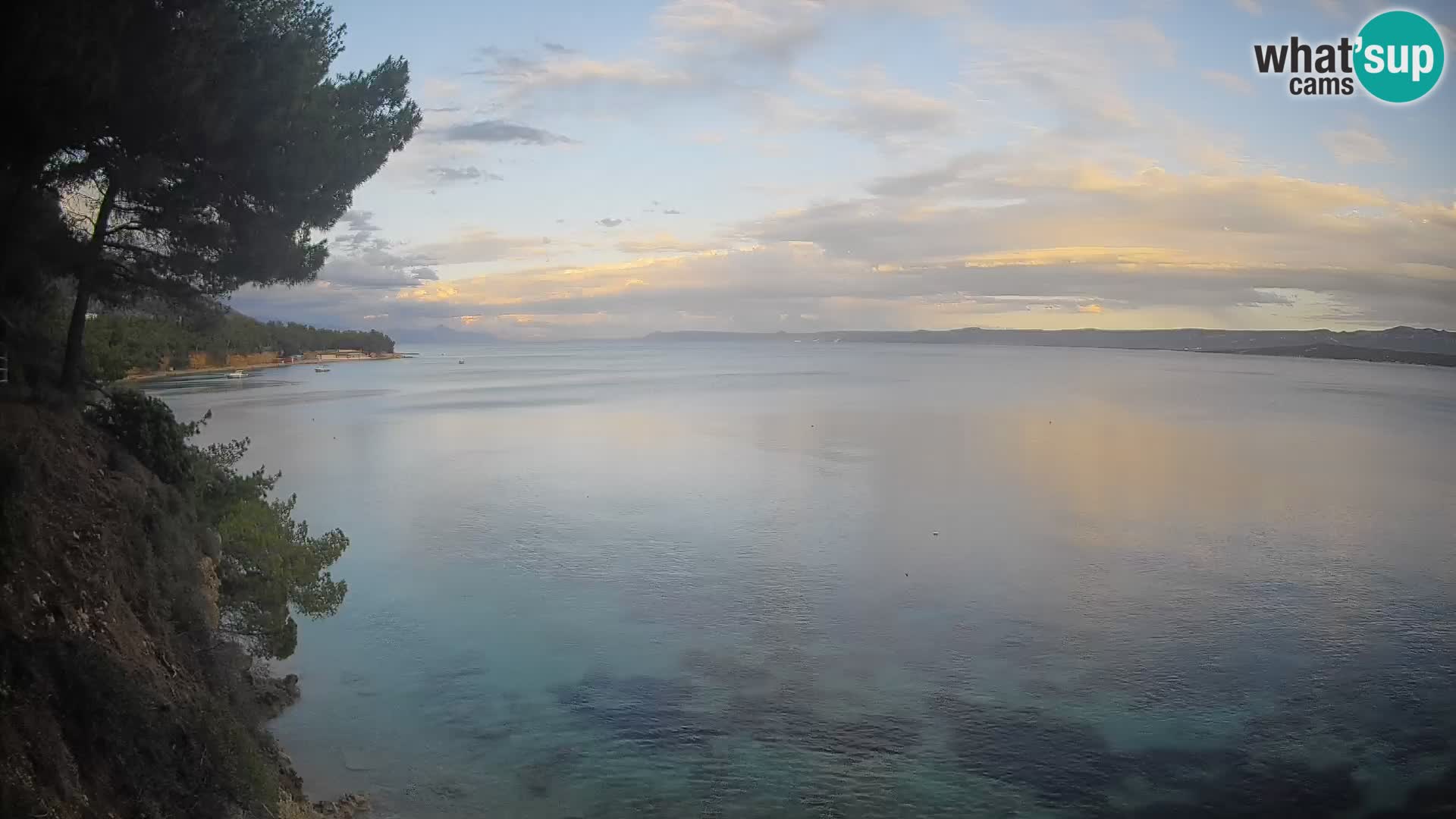 Web kamera Potočine Bol – Pogled uživo na plažu Borak, otok Brač