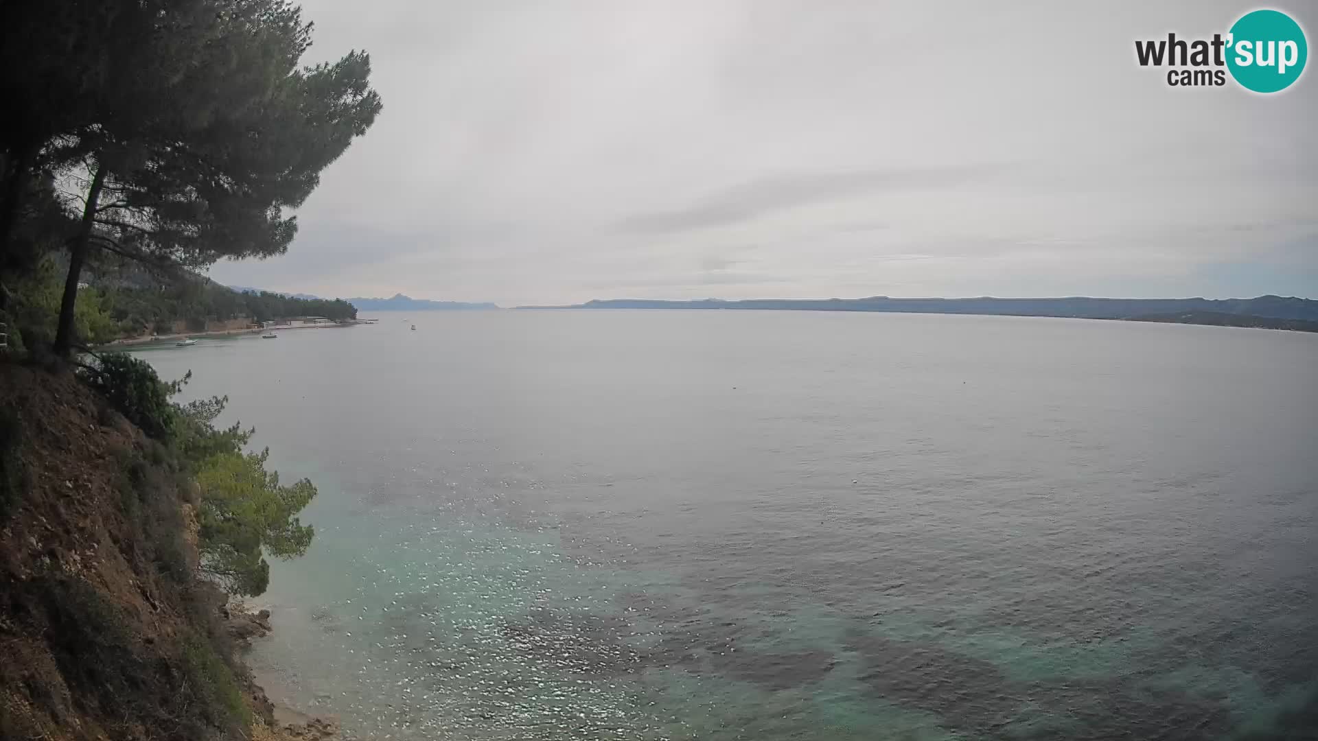 Web kamera Potočine Bol – Pogled uživo na plažu Borak, otok Brač