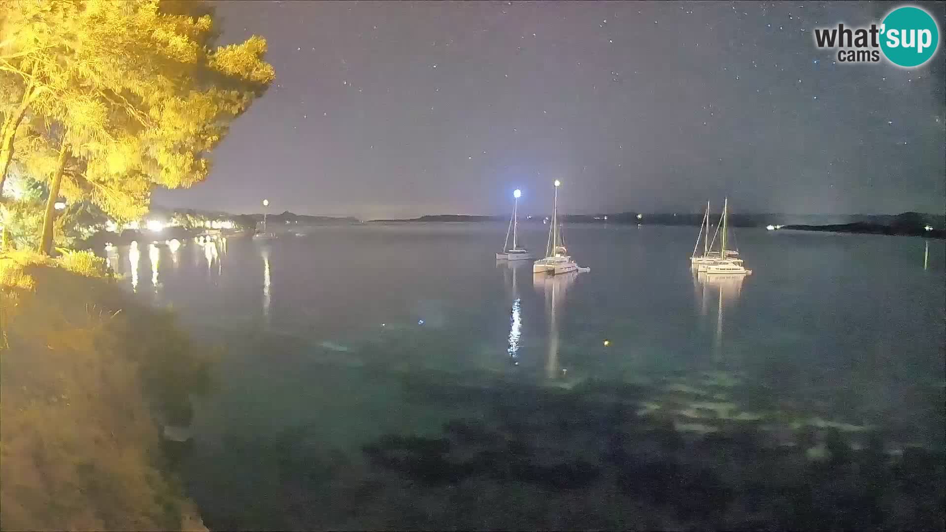 Webcam Spiaggia Potočine Bol – Vista live sulla spiaggia Borak, Isola di Brač