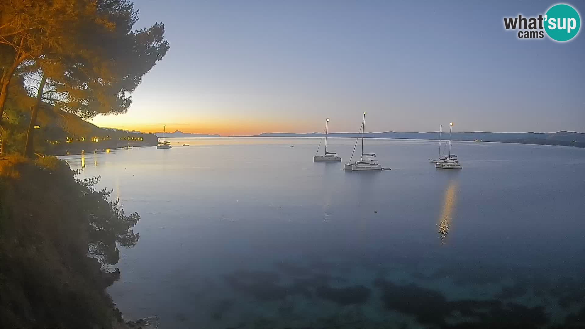 Webcam Playa Potočine Bol – Vista en vivo de Borak Beach, Isla de Brač