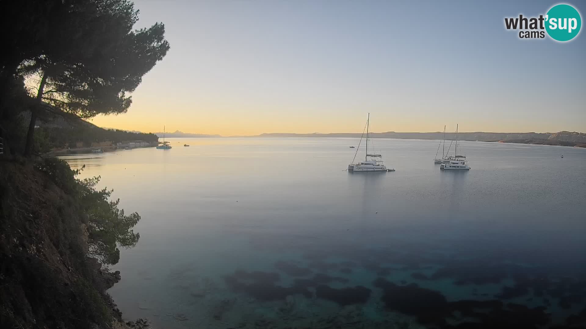Webcam Potočine Beach Bol – Live View of Borak Beach, Brač Island
