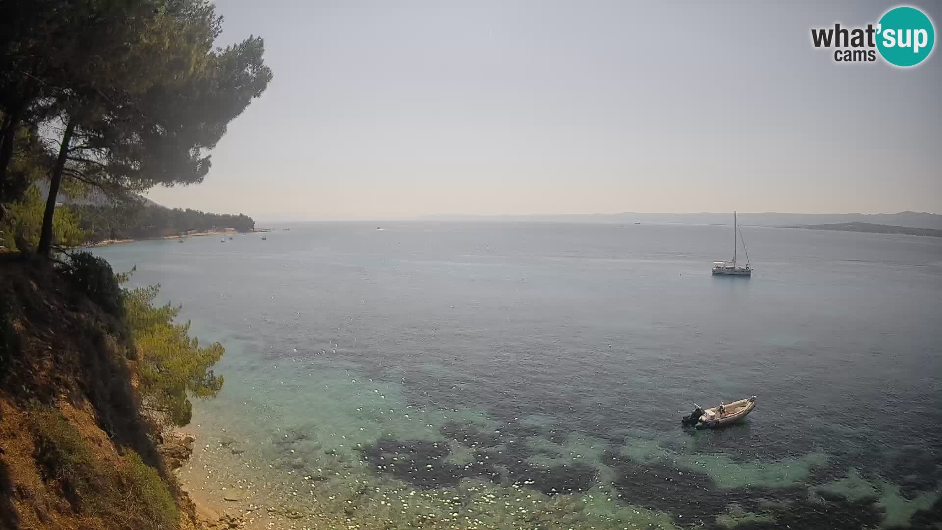 Webcam Spiaggia Potočine Bol – Vista live sulla spiaggia Borak, Isola di Brač