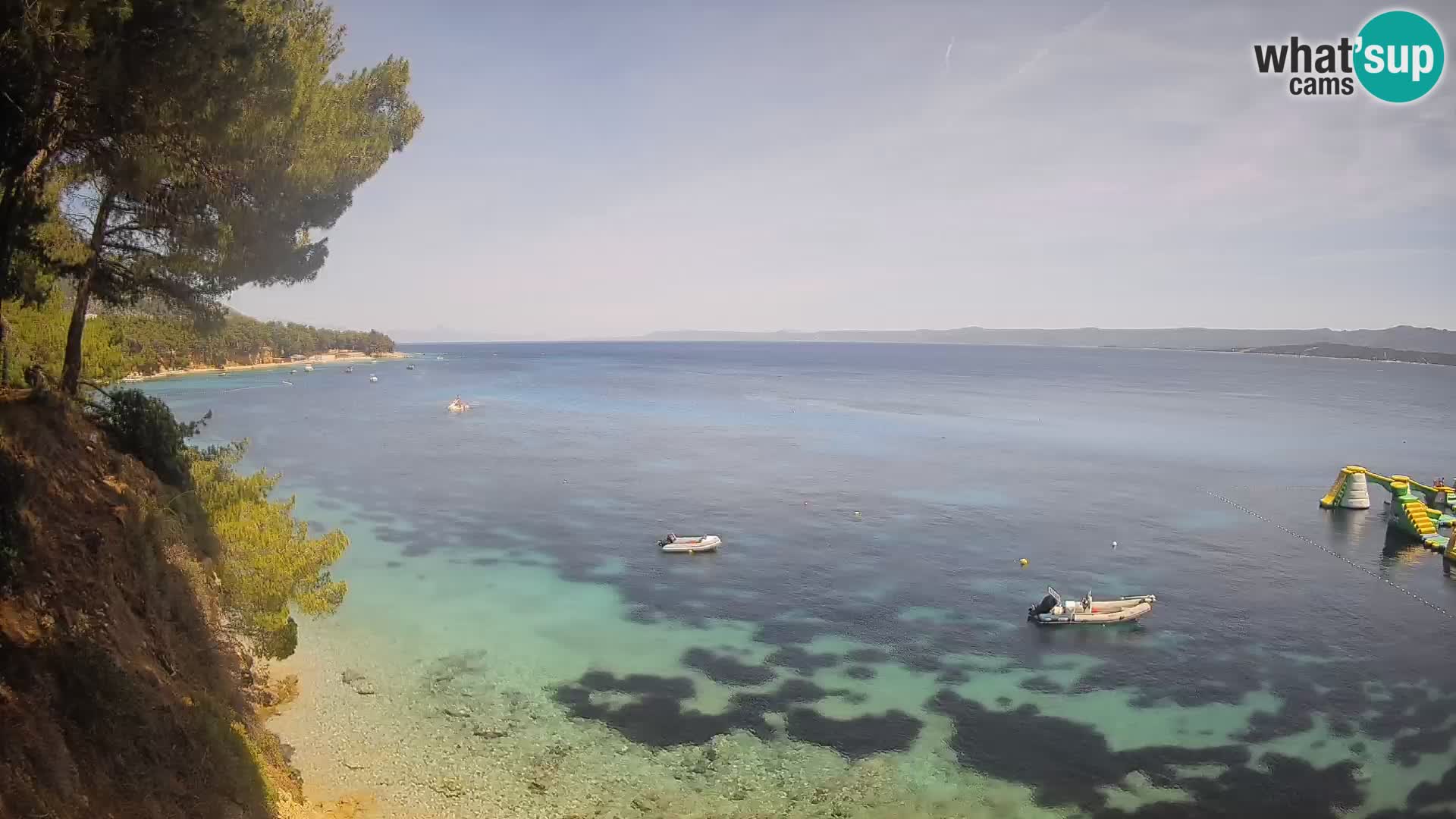 Spletna kamera Plaža Potočine Bol – Pogled v živo na plažo Borak, otok Brač