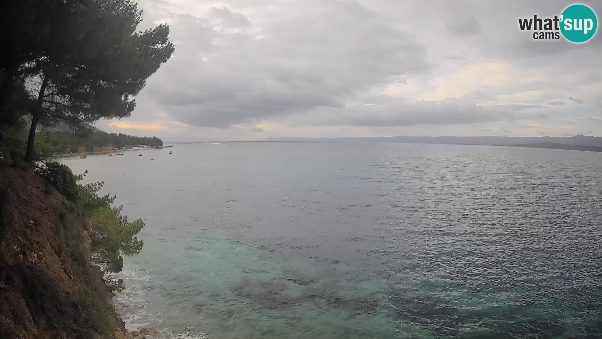 Webcam Spiaggia Potočine Bol – Vista live sulla spiaggia Borak, Isola di Brač