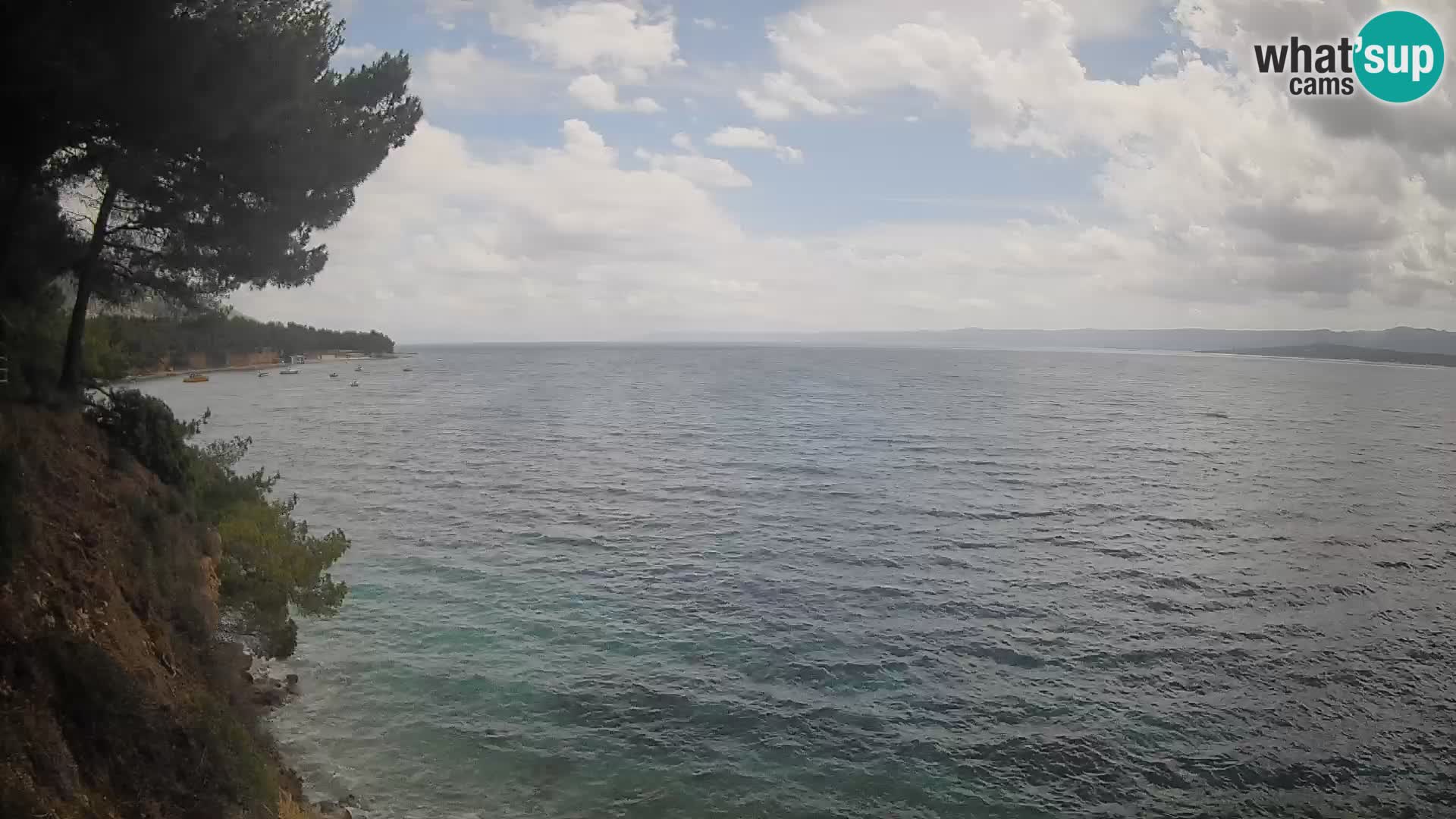 Spletna kamera Plaža Potočine Bol – Pogled v živo na plažo Borak, otok Brač