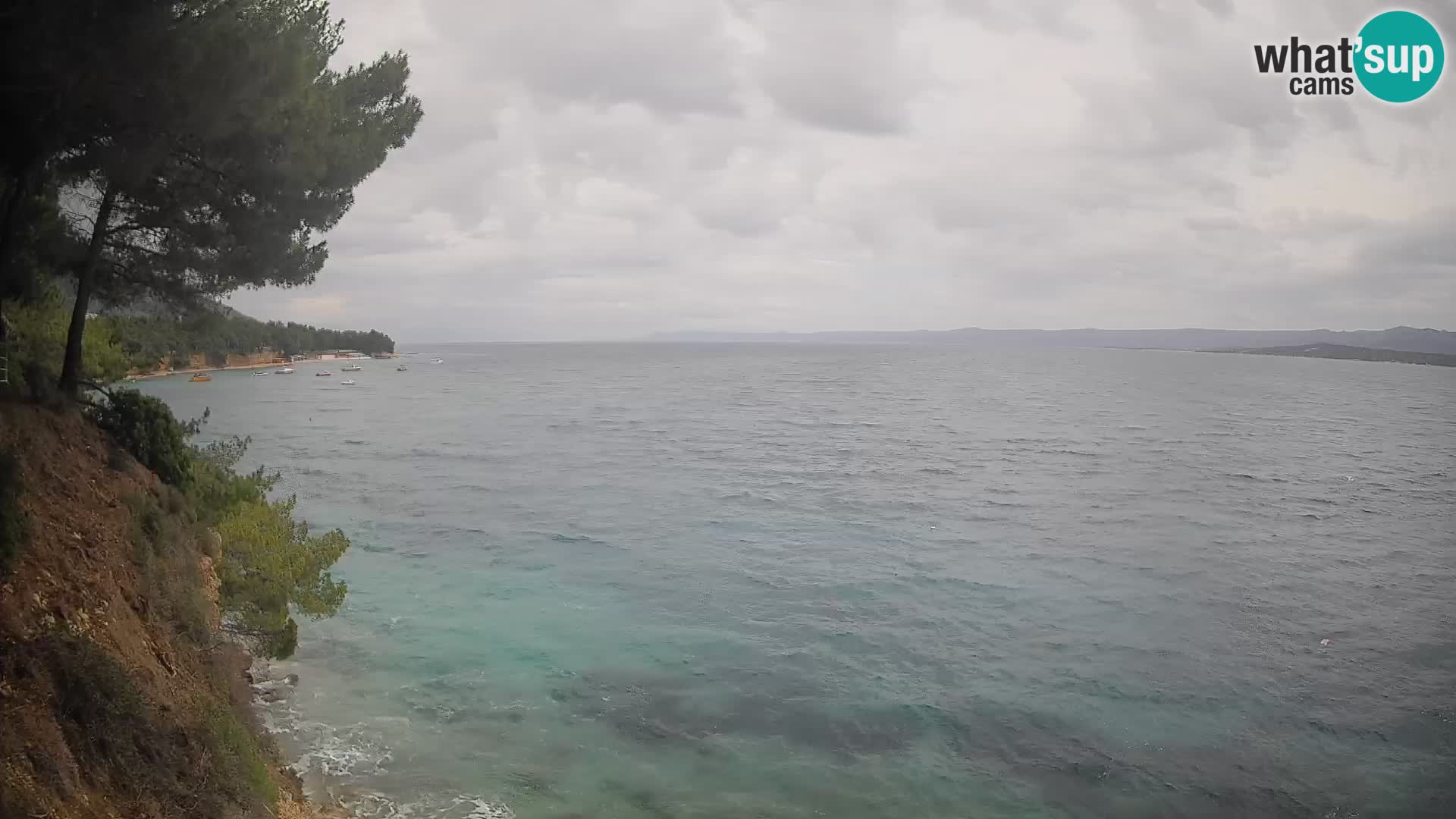 Spletna kamera Plaža Potočine Bol – Pogled v živo na plažo Borak, otok Brač