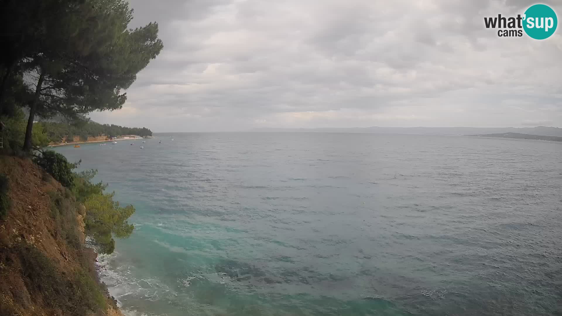 Spletna kamera Plaža Potočine Bol – Pogled v živo na plažo Borak, otok Brač