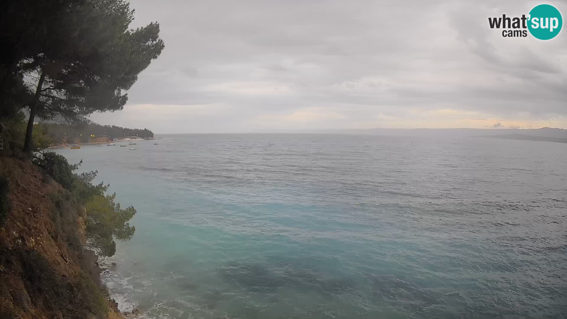 Web kamera Potočine Bol – Pogled uživo na plažu Borak, otok Brač
