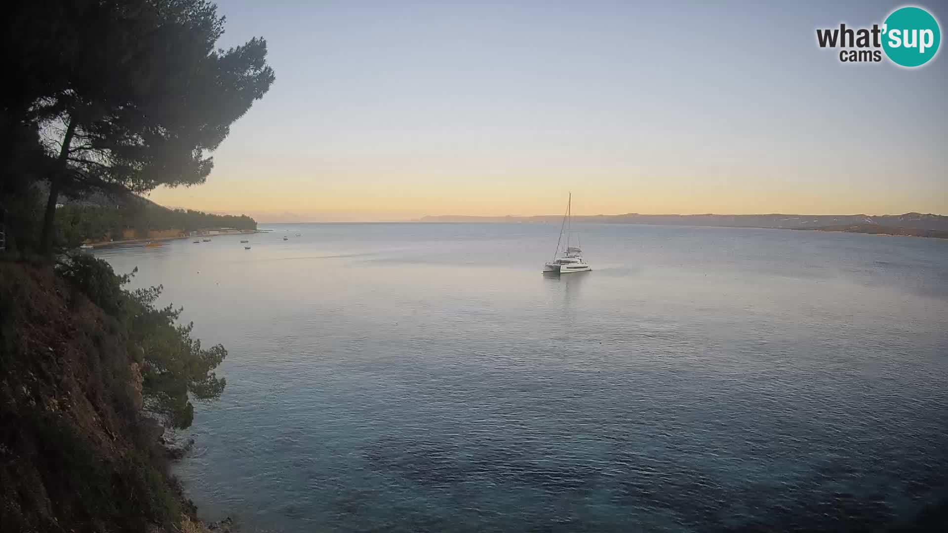 Webcam Playa Potočine Bol – Vista en vivo de Borak Beach, Isla de Brač