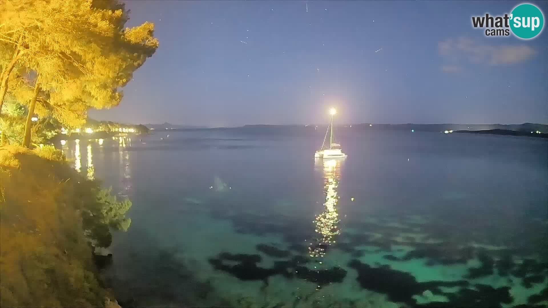 Webcam Playa Potočine Bol – Vista en vivo de Borak Beach, Isla de Brač