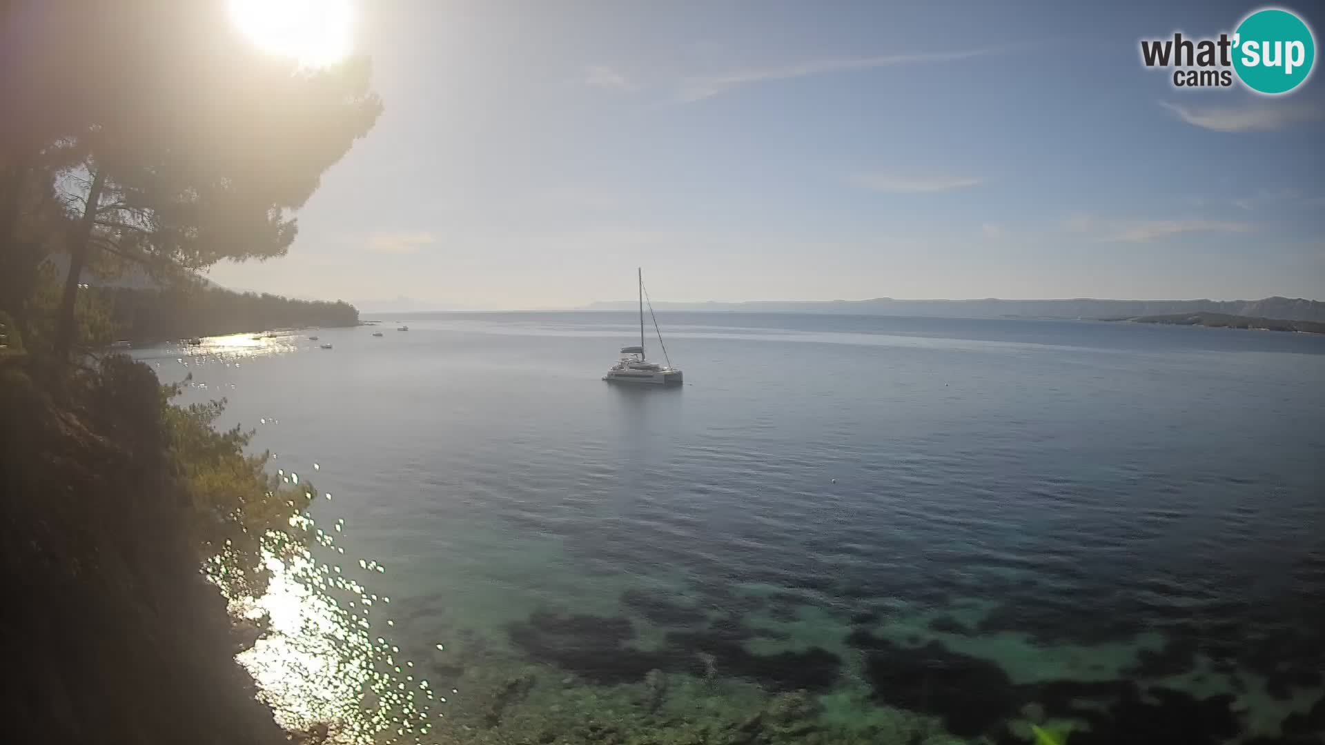 Webcam Spiaggia Potočine Bol – Vista live sulla spiaggia Borak, Isola di Brač