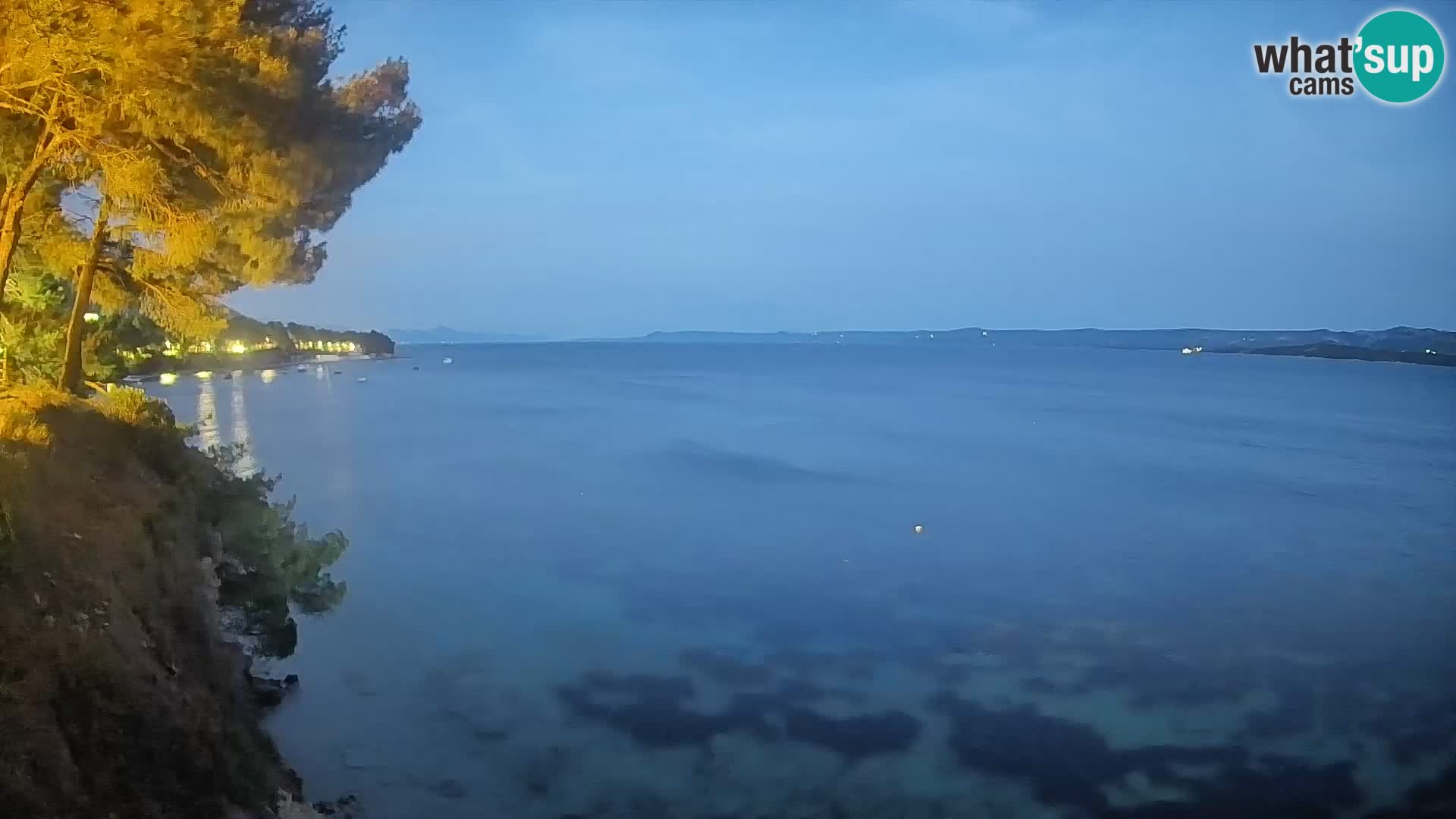 Web kamera Potočine Bol – Pogled uživo na plažu Borak, otok Brač