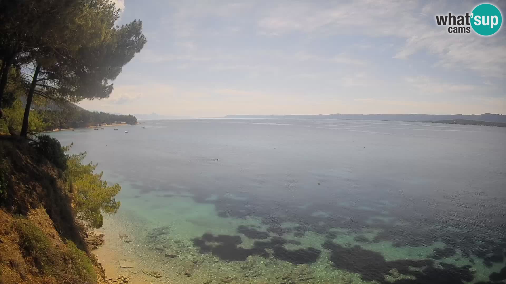 Spletna kamera Plaža Potočine Bol – Pogled v živo na plažo Borak, otok Brač