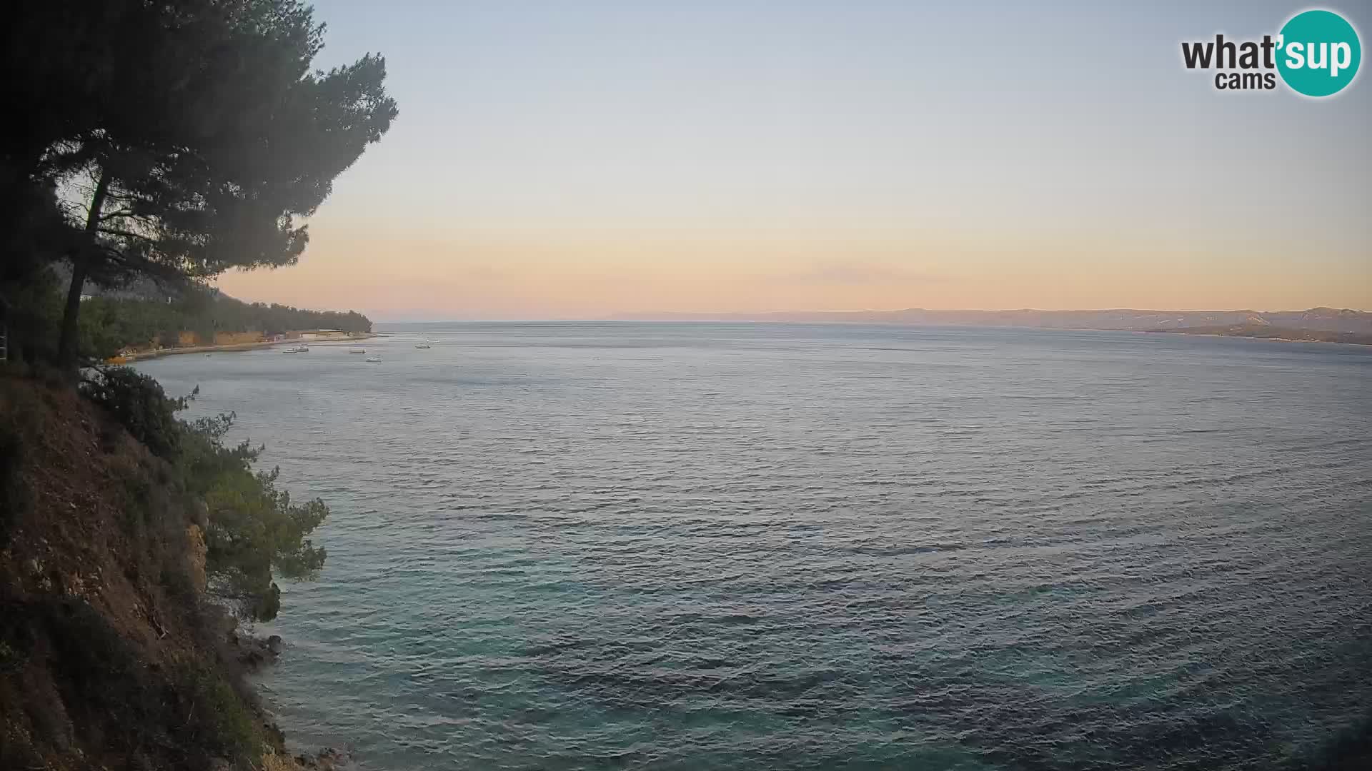 Webcam Spiaggia Potočine Bol – Vista live sulla spiaggia Borak, Isola di Brač