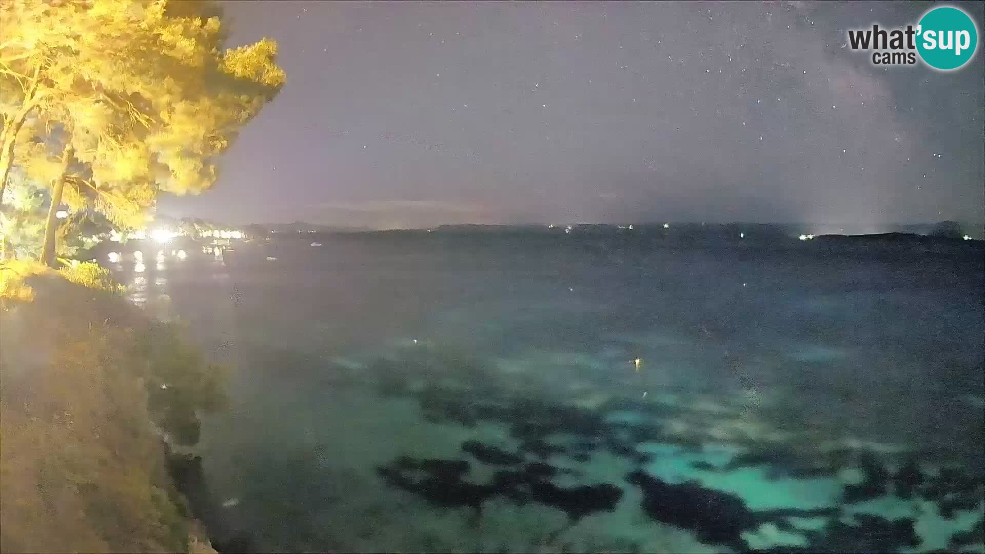 Webcam Playa Potočine Bol – Vista en vivo de Borak Beach, Isla de Brač