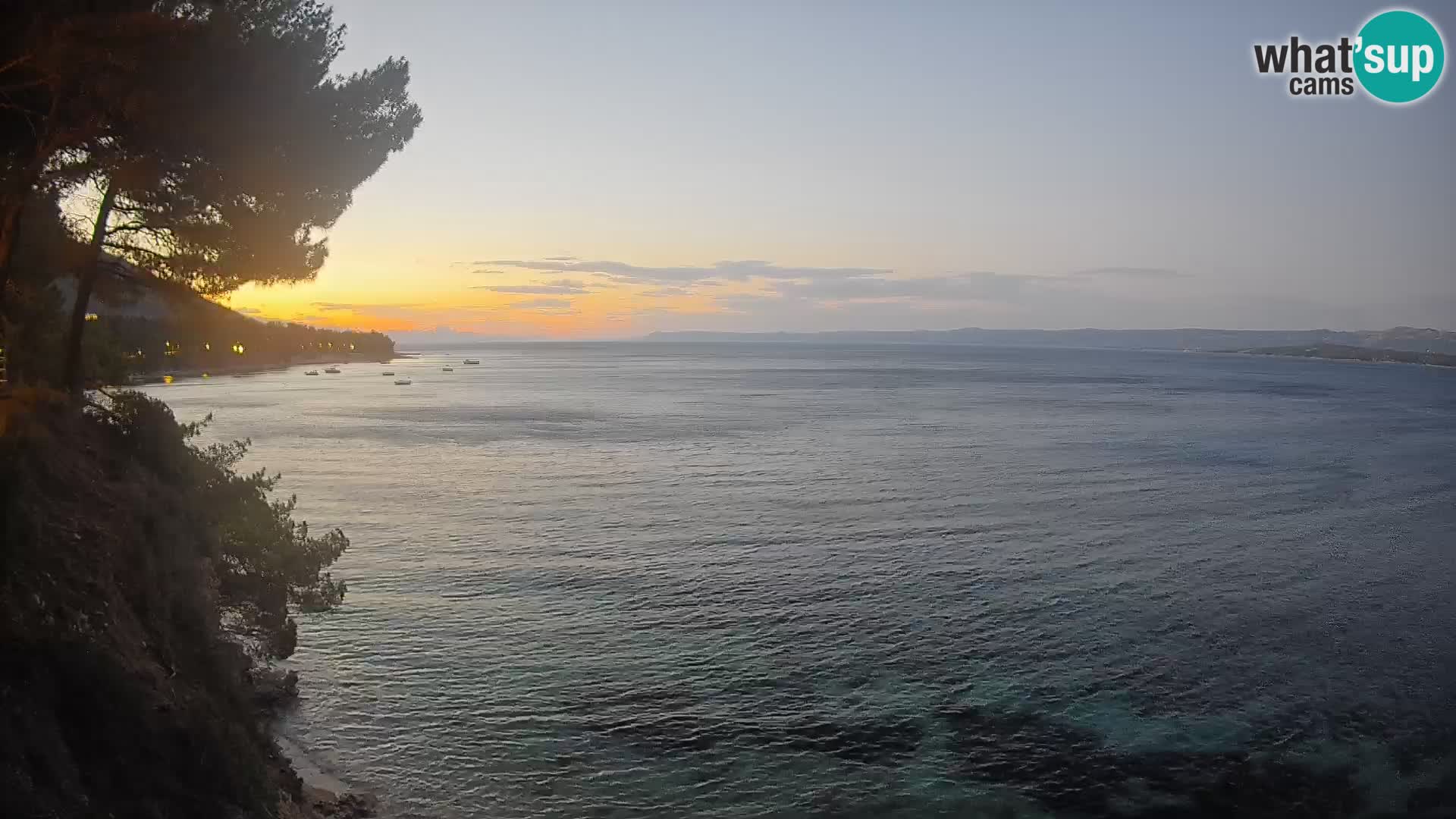 Web kamera Potočine Bol – Pogled uživo na plažu Borak, otok Brač