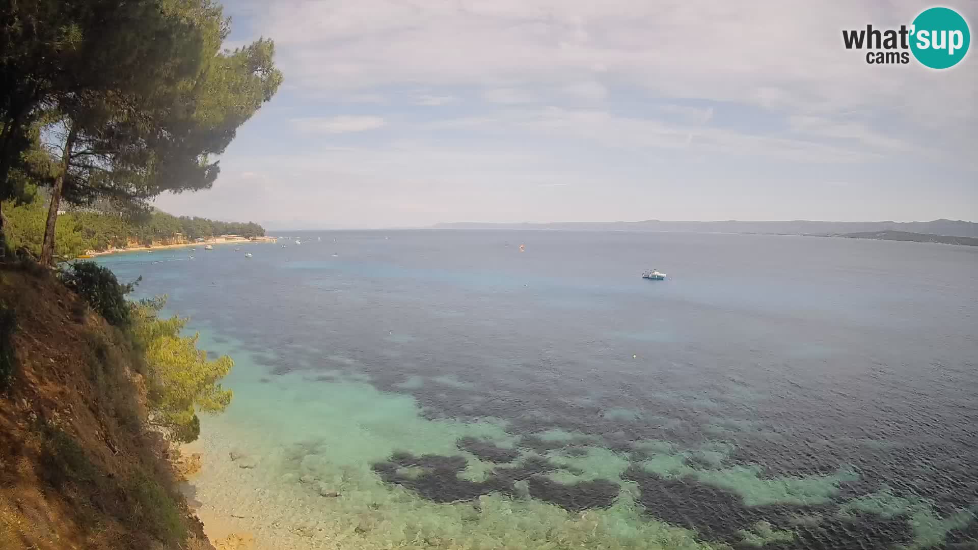Spletna kamera Plaža Potočine Bol – Pogled v živo na plažo Borak, otok Brač