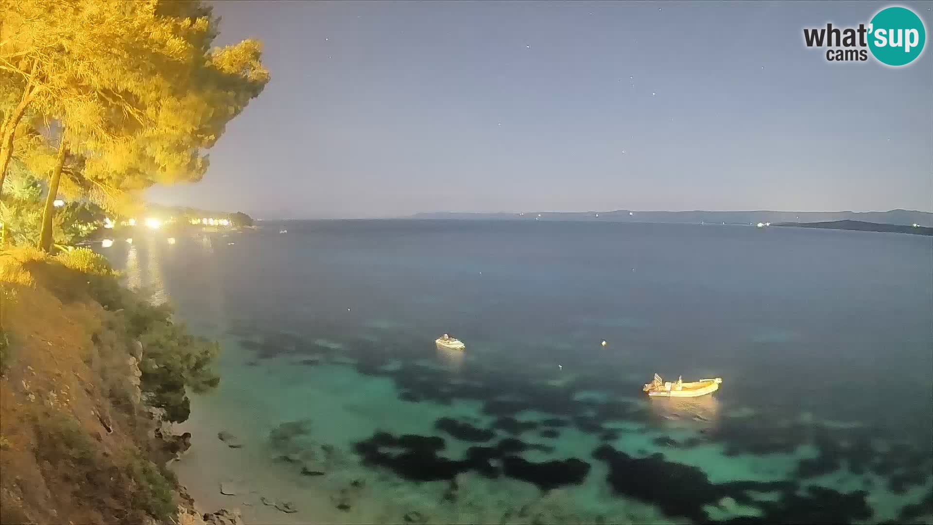 Webcam Spiaggia Potočine Bol – Vista live sulla spiaggia Borak, Isola di Brač