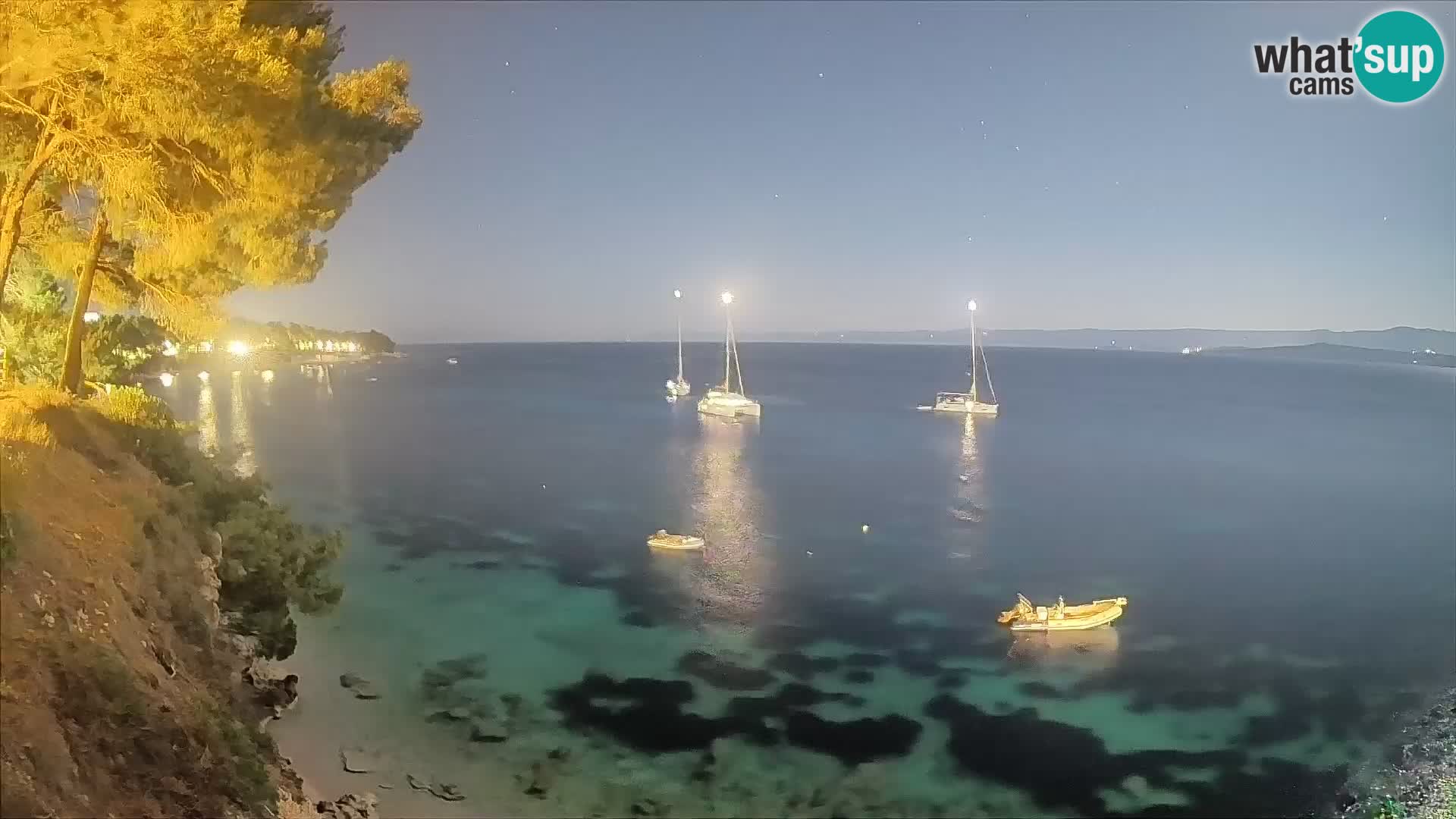 Webcam Spiaggia Potočine Bol – Vista live sulla spiaggia Borak, Isola di Brač