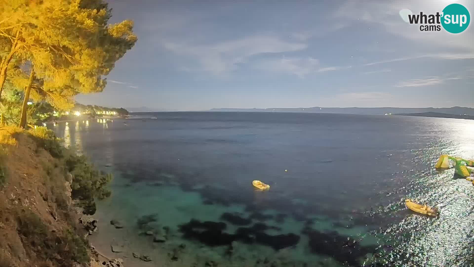 Web kamera Potočine Bol – Pogled uživo na plažu Borak, otok Brač
