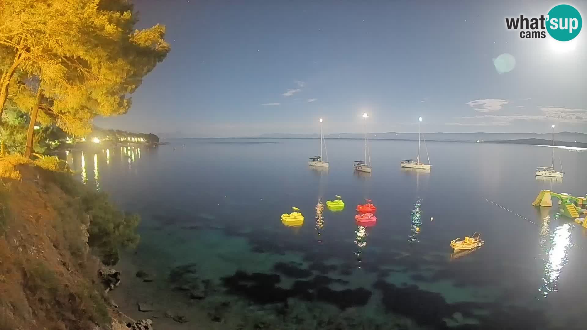 Webcam Playa Potočine Bol – Vista en vivo de Borak Beach, Isla de Brač