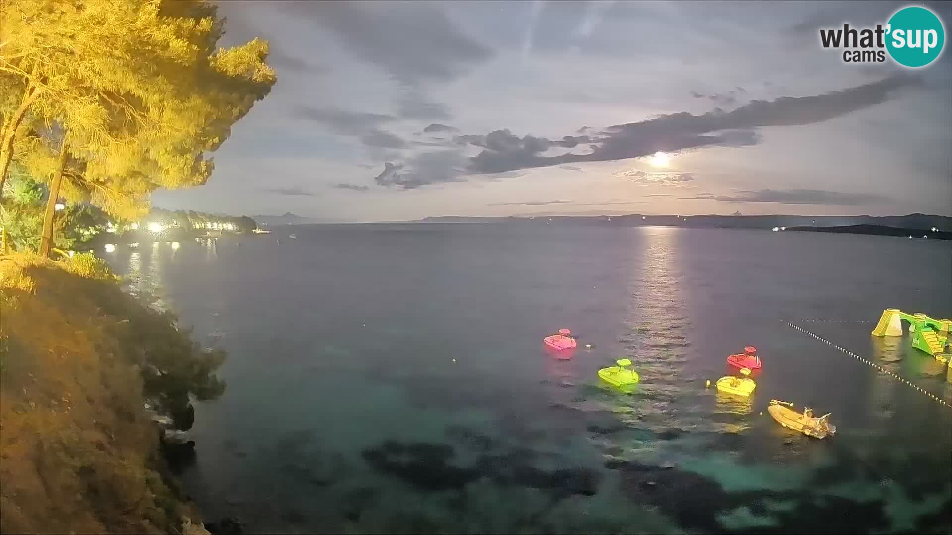 Webcam Playa Potočine Bol – Vista en vivo de Borak Beach, Isla de Brač