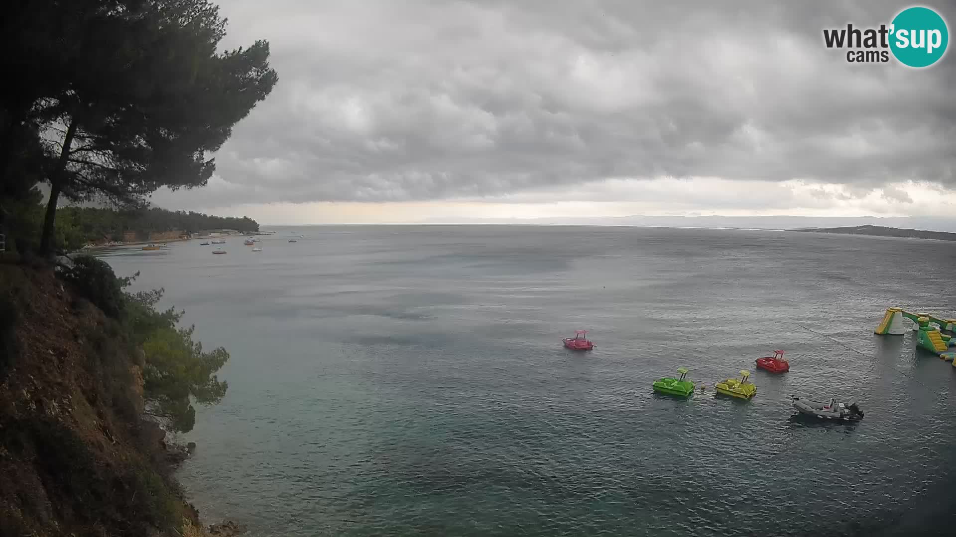 Web kamera Potočine Bol – Pogled uživo na plažu Borak, otok Brač