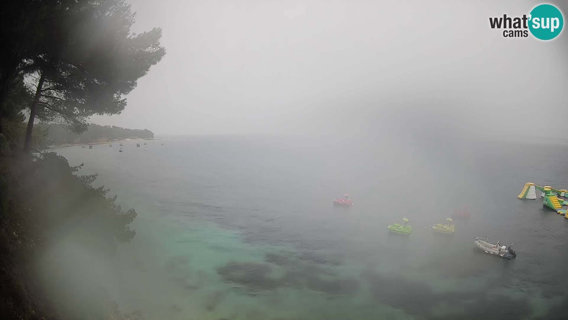 Webcam Spiaggia Potočine Bol – Vista live sulla spiaggia Borak, Isola di Brač