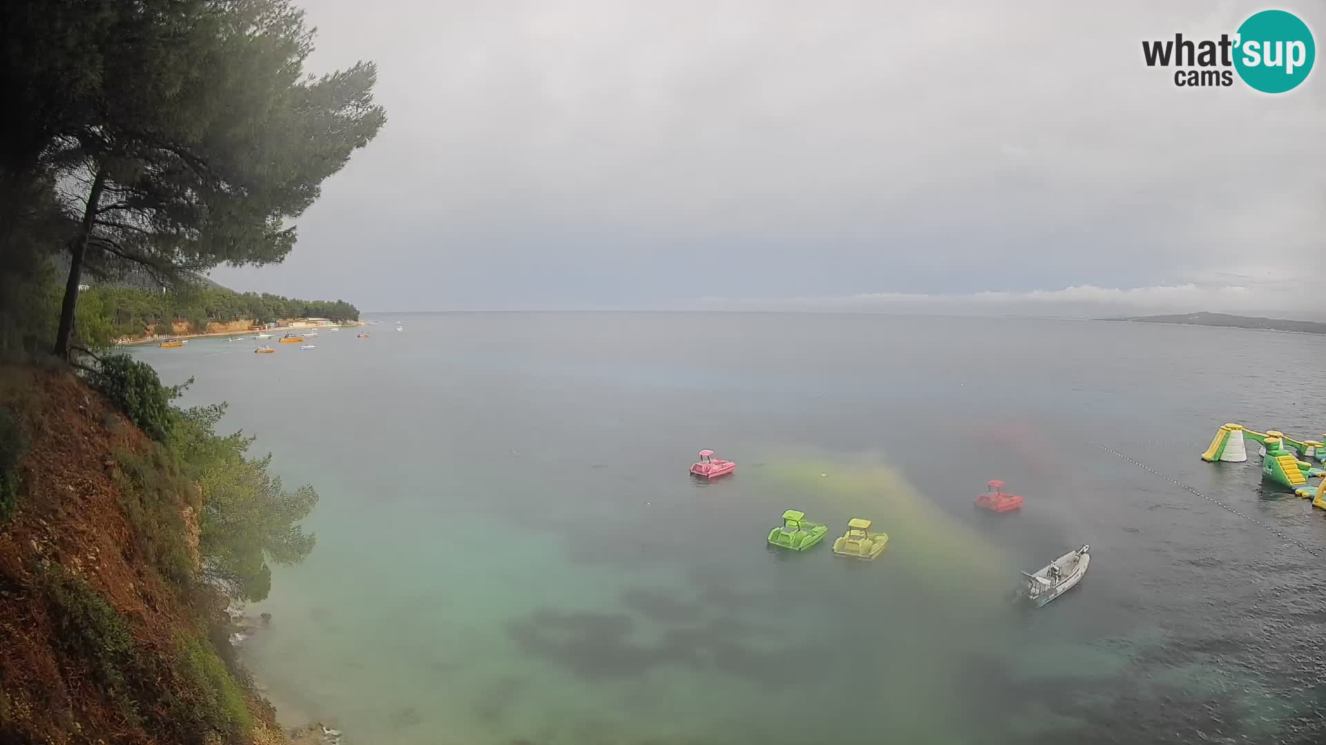Webcam Spiaggia Potočine Bol – Vista live sulla spiaggia Borak, Isola di Brač