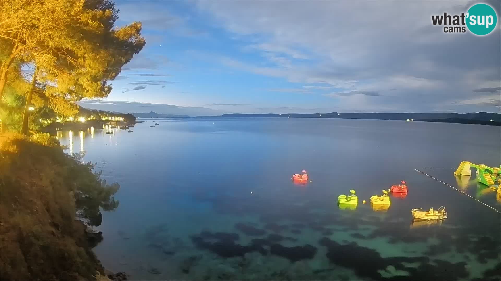 Webcam Spiaggia Potočine Bol – Vista live sulla spiaggia Borak, Isola di Brač