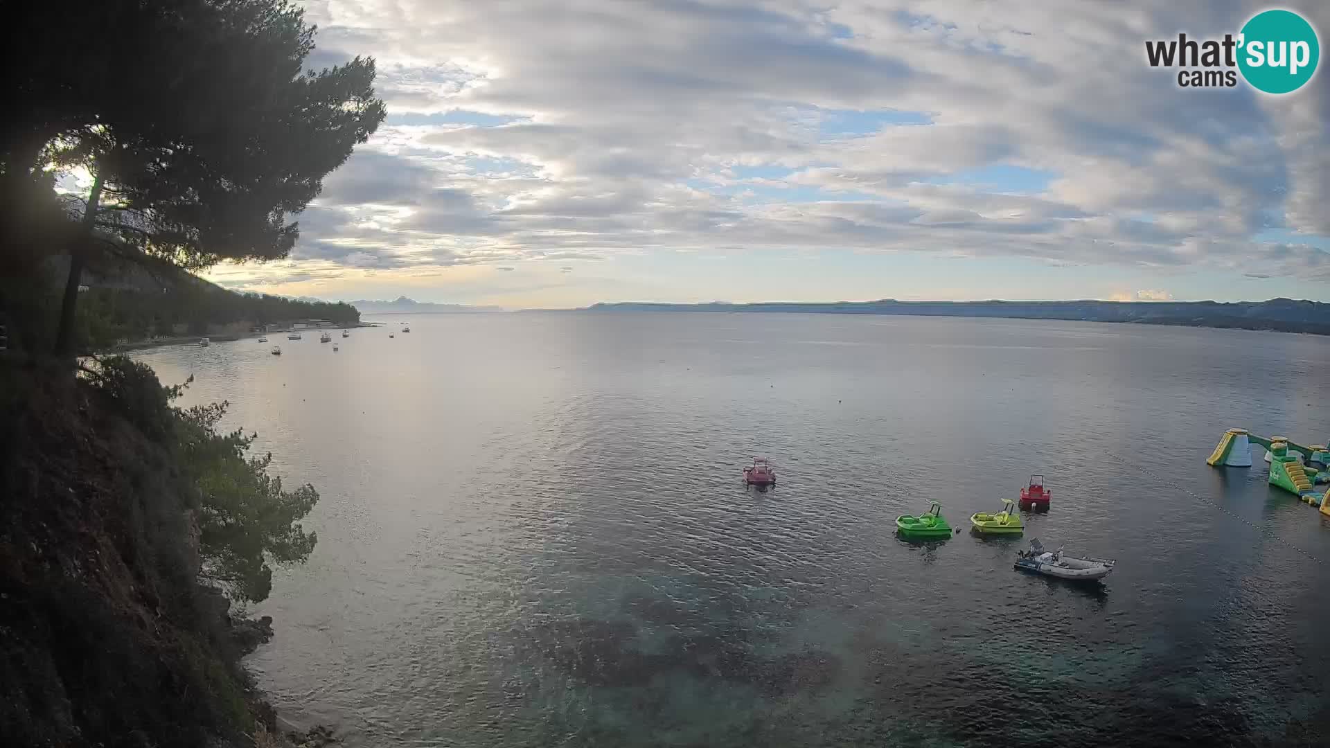 Webcam Spiaggia Potočine Bol – Vista live sulla spiaggia Borak, Isola di Brač