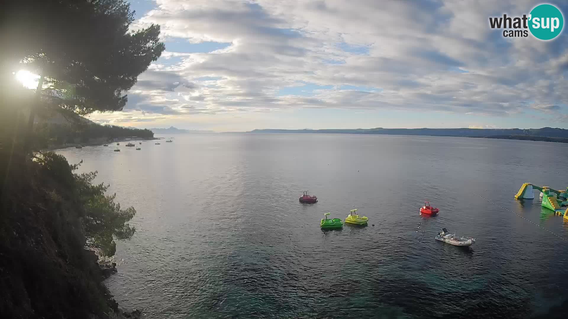 Web kamera Potočine Bol – Pogled uživo na plažu Borak, otok Brač