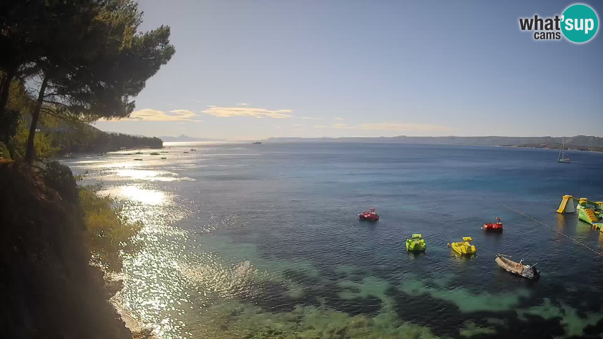 Webcam Spiaggia Potočine Bol – Vista live sulla spiaggia Borak, Isola di Brač